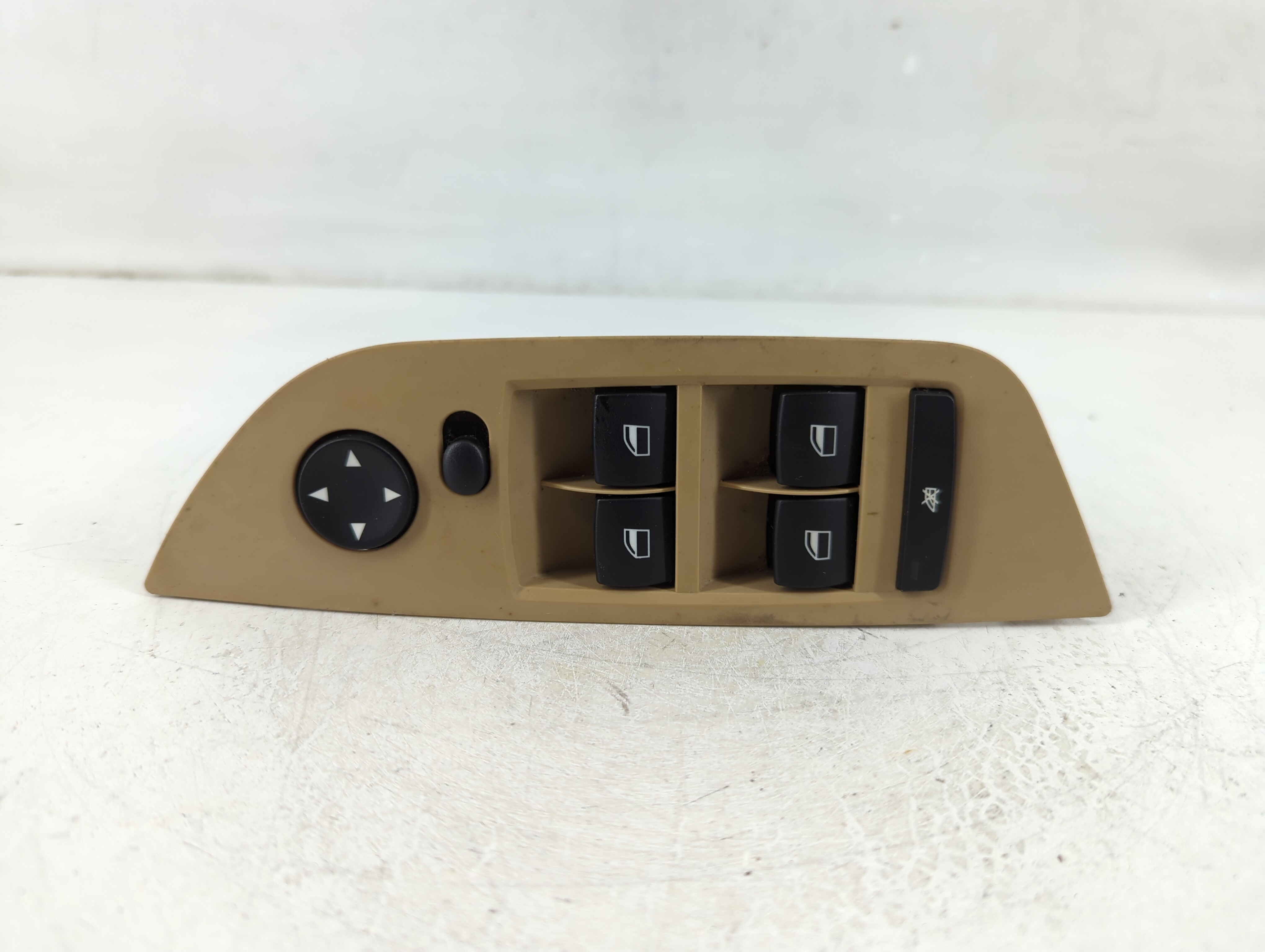 Picture of 2021 Kia Forte Driver Left Door Master Power Window Switch 9216048-04 1105269
