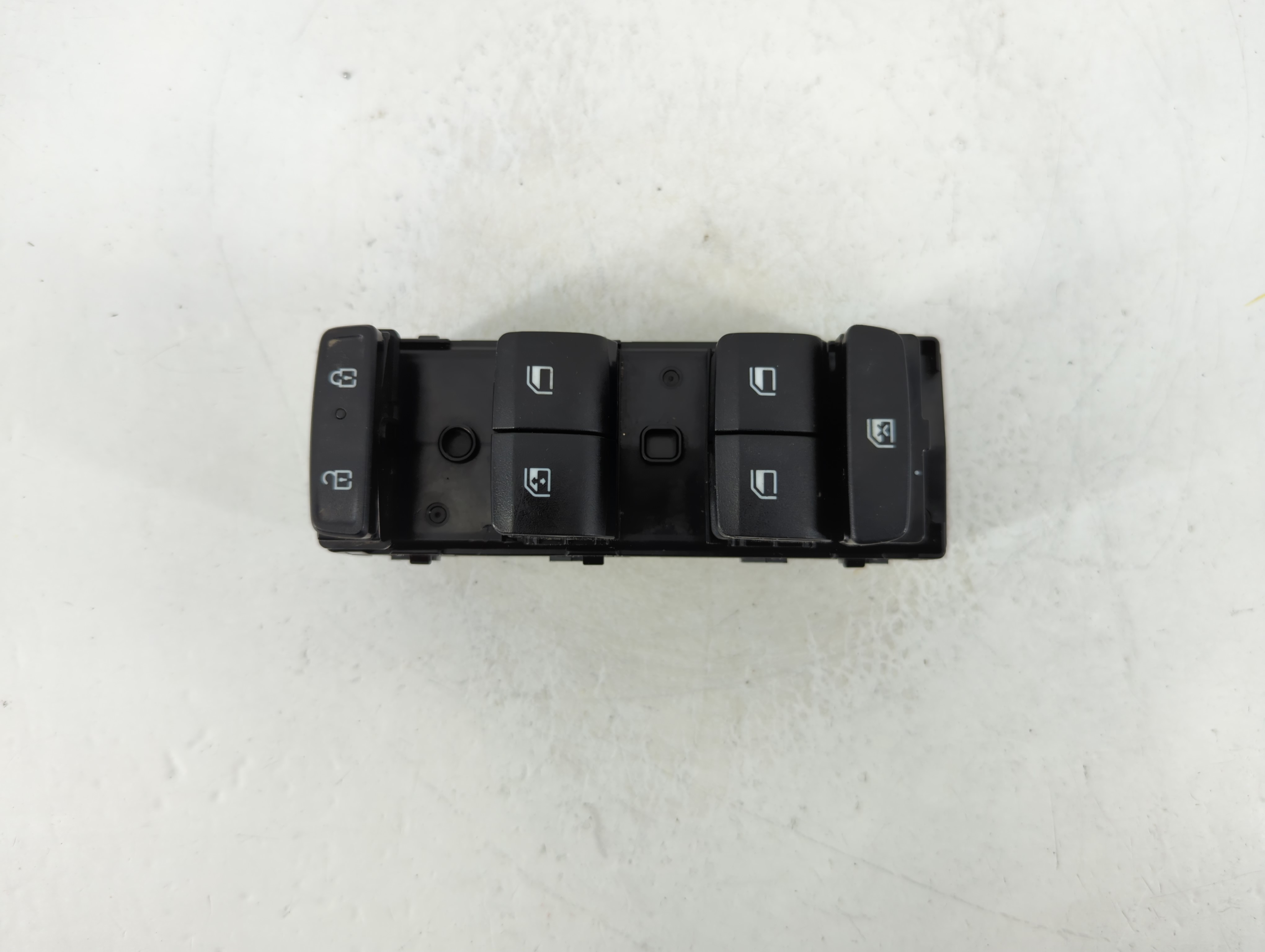 2021-2022 Hyundai Elantra Driver Left Door Master Power Window Switch 1105271 - Oemusedautoparts1.com