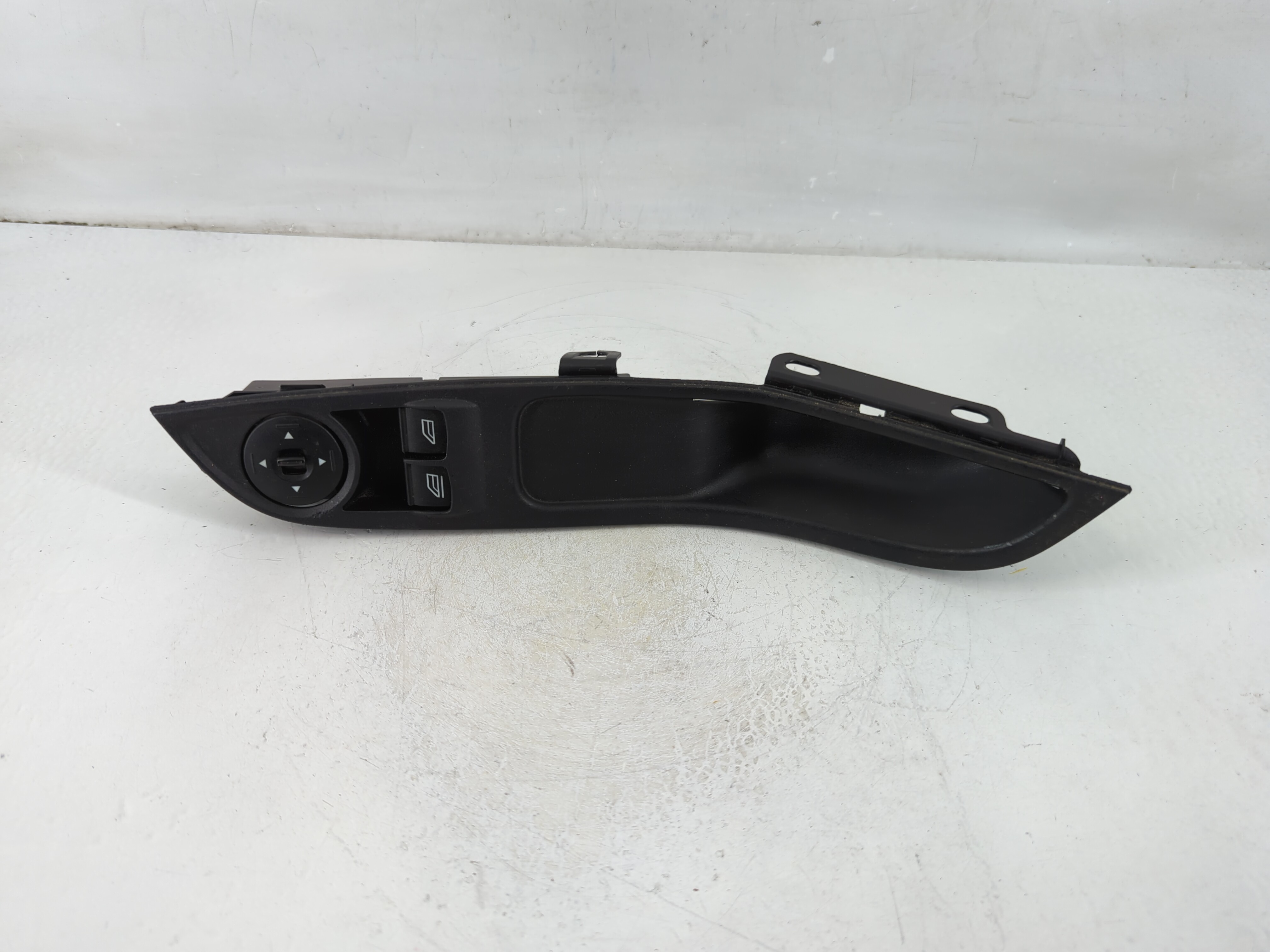 Picture of 2012-2018 Ford Focus Driver Left Door Master Power Window Switch 1105275