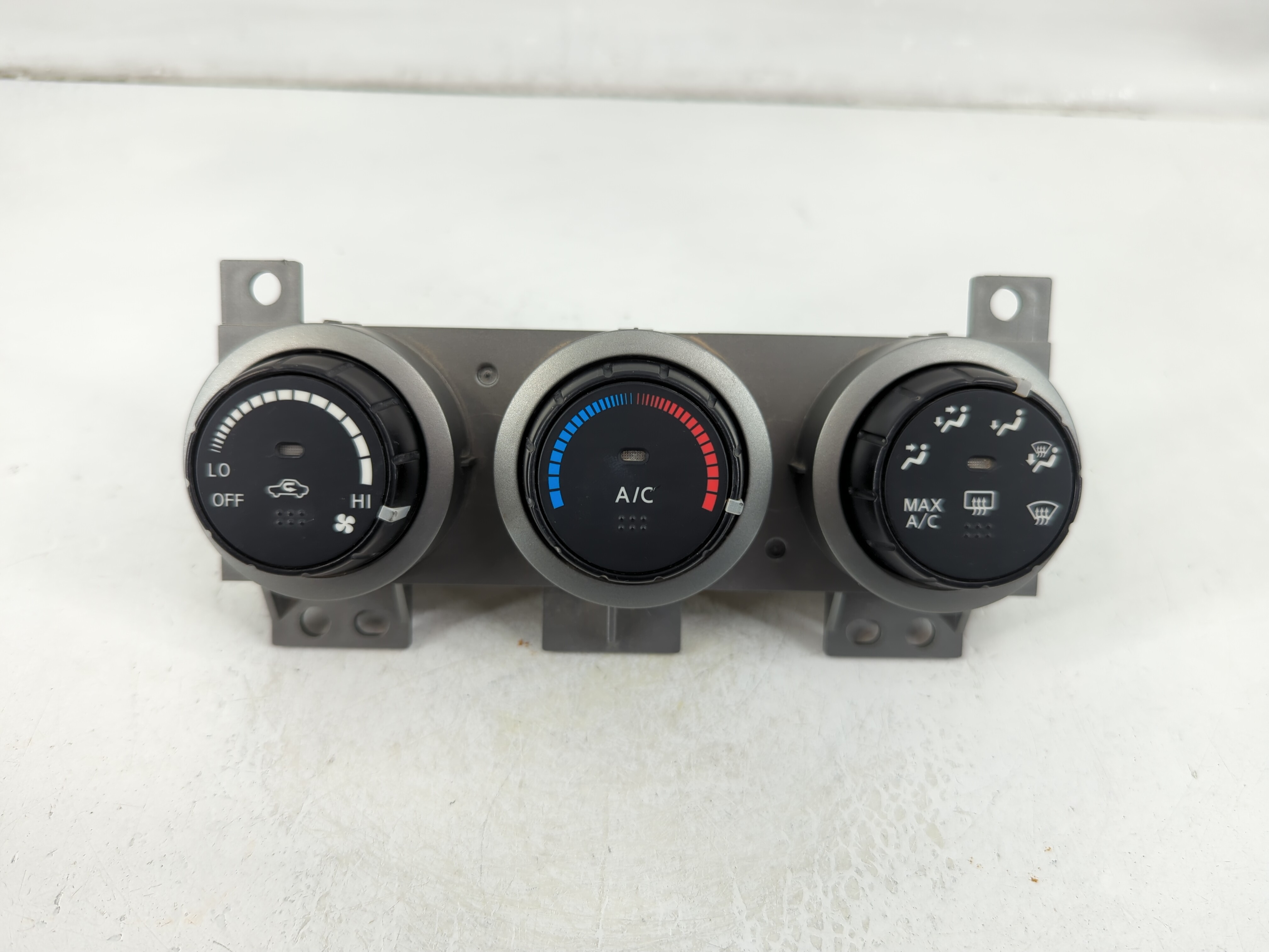 Picture of 2011-2015 Nissan Rogue Ac Heater Climate Control 27500 1vl0c 1105282