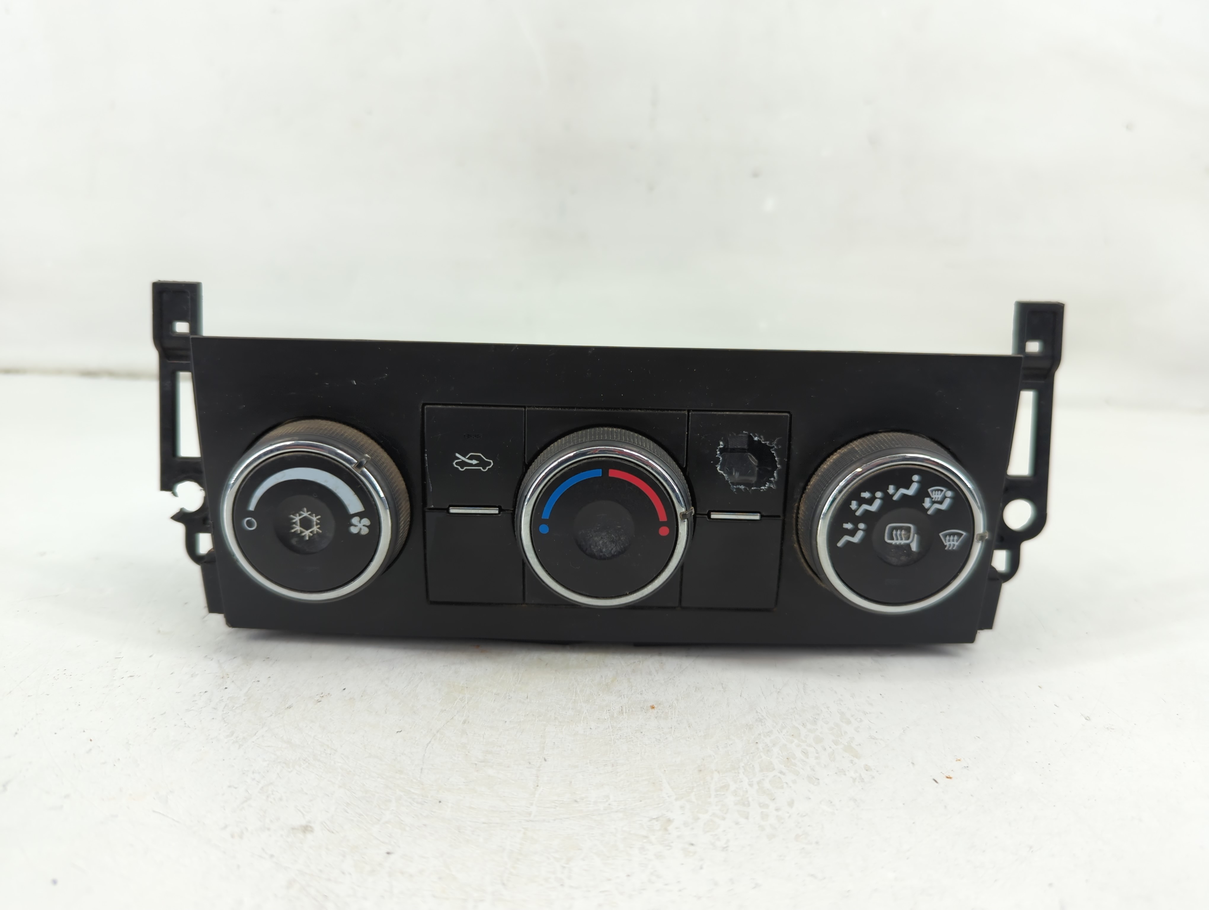 2010-2011 Chevrolet Silverado 1500 Ac Heater Climate Control 20887816 1105287 - Oemusedautoparts1.com