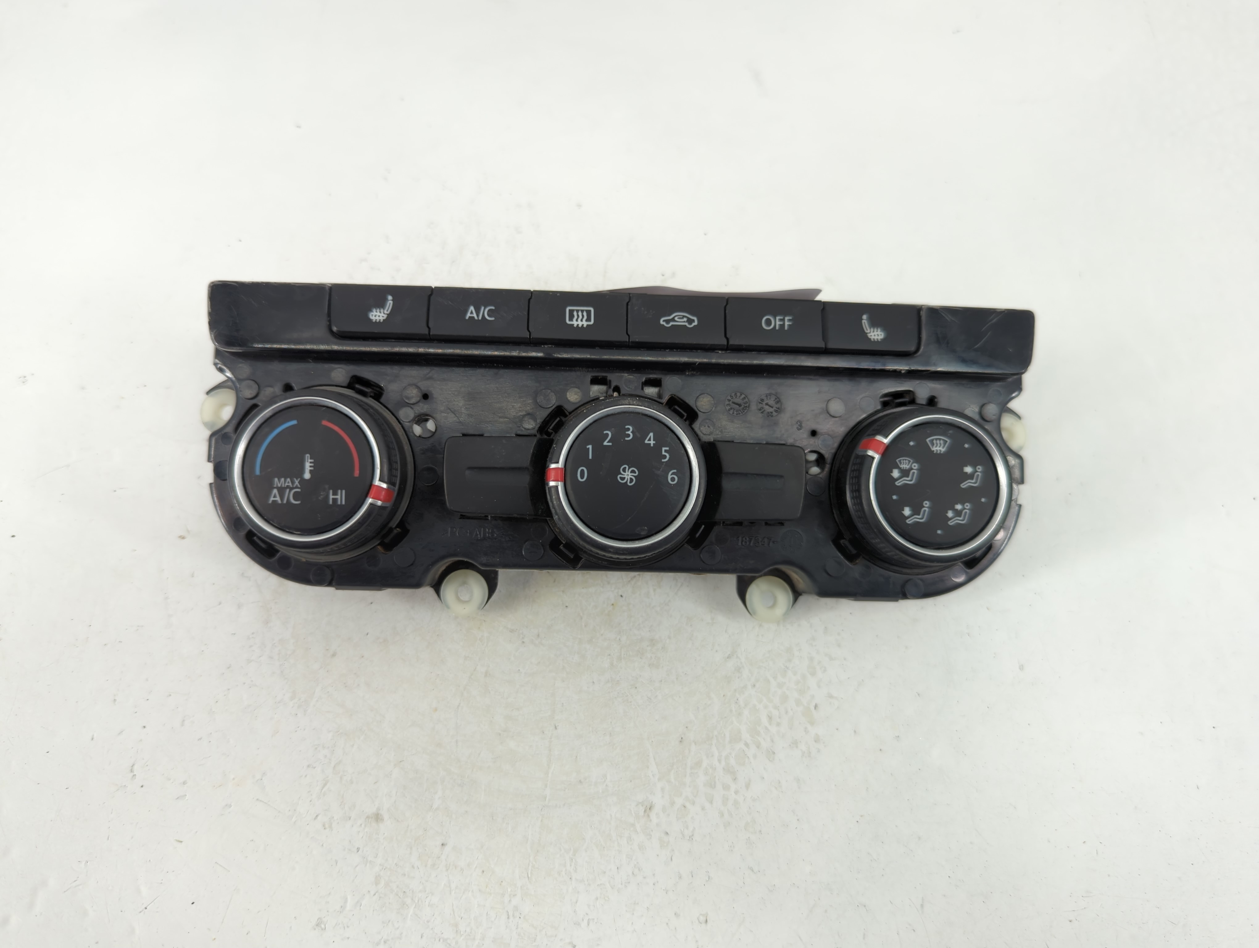 Picture of 2019-2019 Volkswagen Passat Ac Heater Climate Control 561 907 426 G 1105299