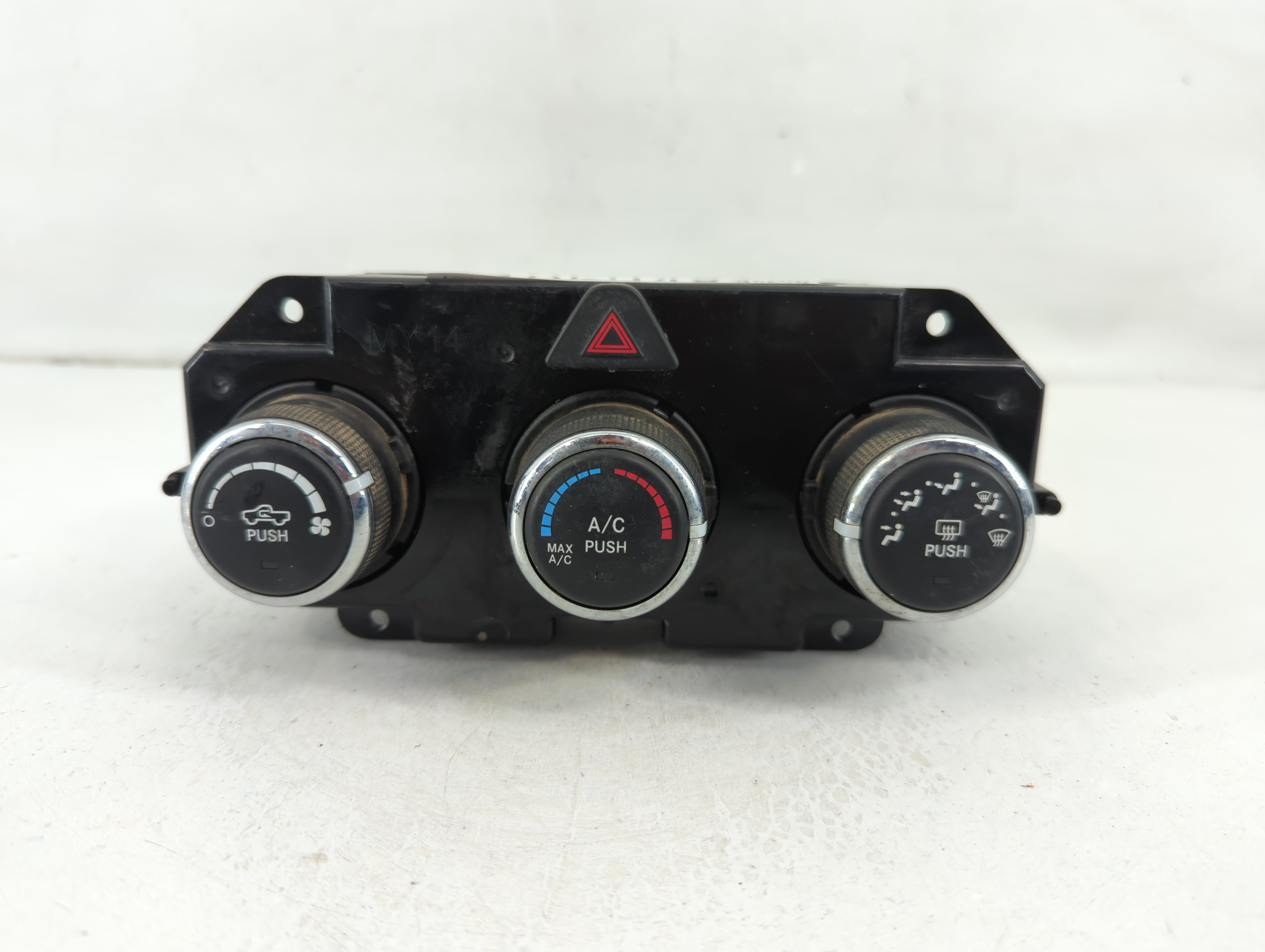 Picture of Dodge Ram 1500 Ac Heater Climate Control P68236776ab 1105348