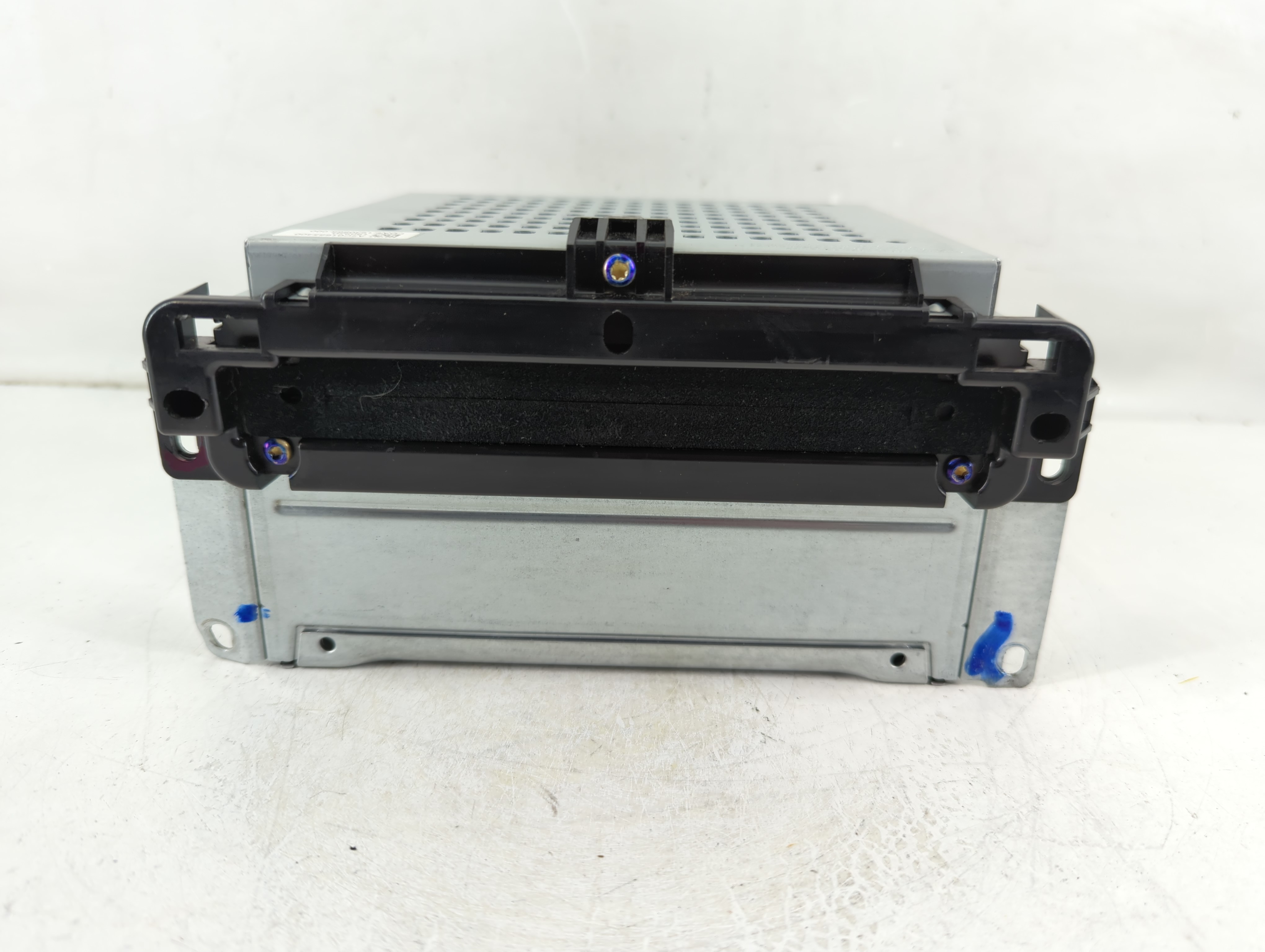 Picture of 2018-2020 Dodge Journey Am Fm Cd Player Radio Receiver 1105388