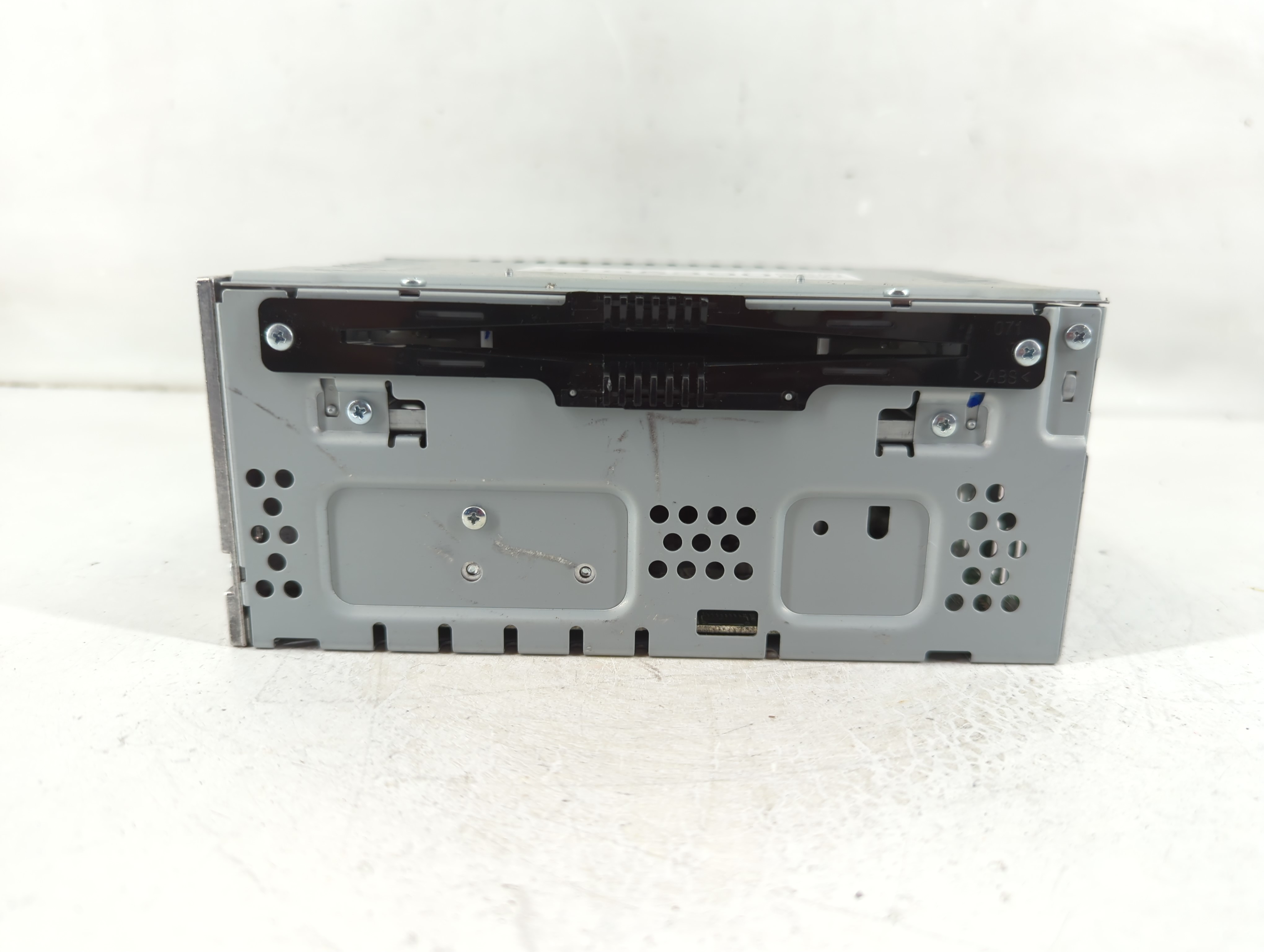 Picture of 2016-2017 Ford Fusion Am Fm Cd Player Radio Receiver 1105390