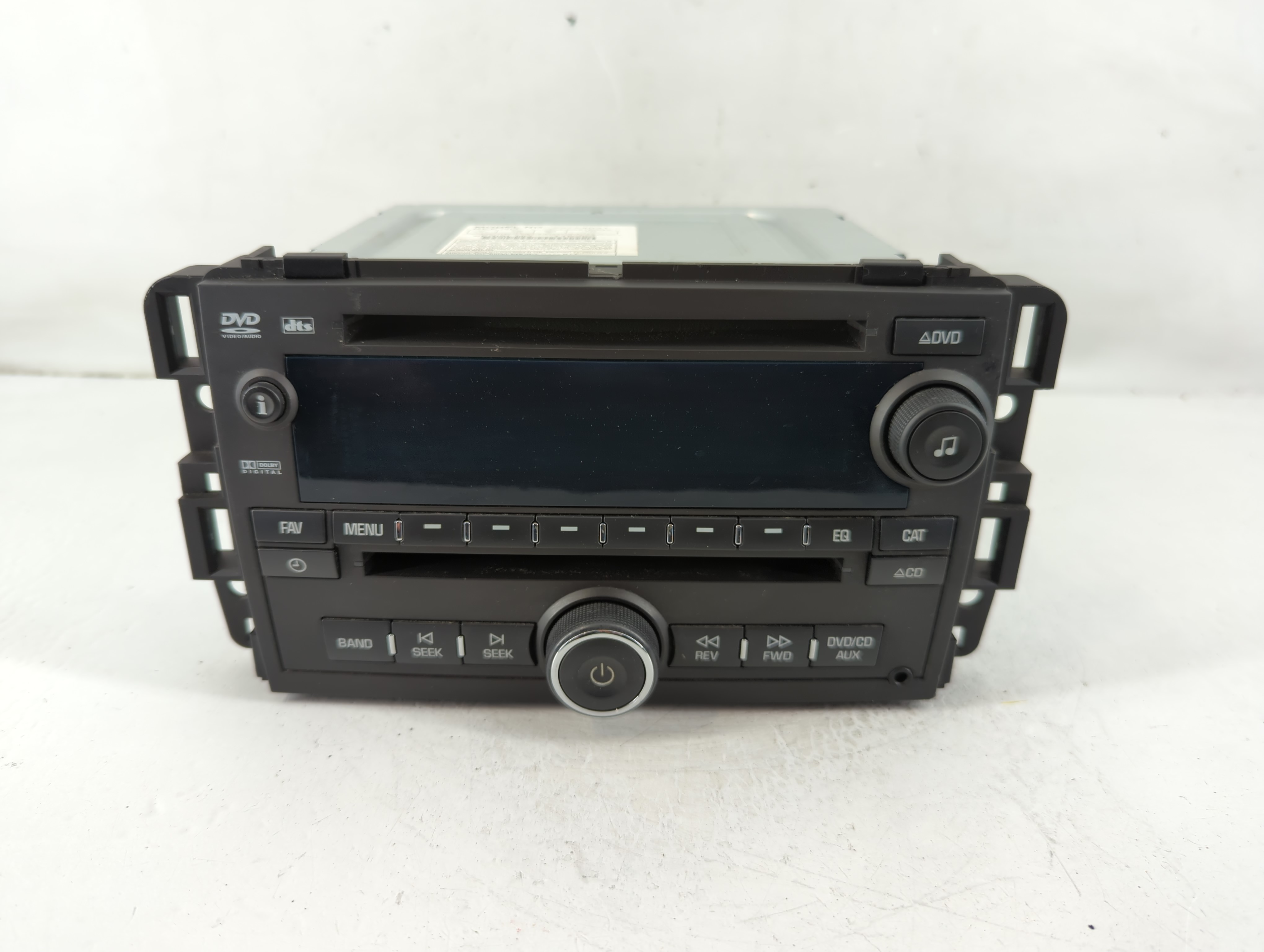 Chevrolet Traverse Am Fm Cd Player Radio Receiver 1105471 - Oemusedautoparts1.com