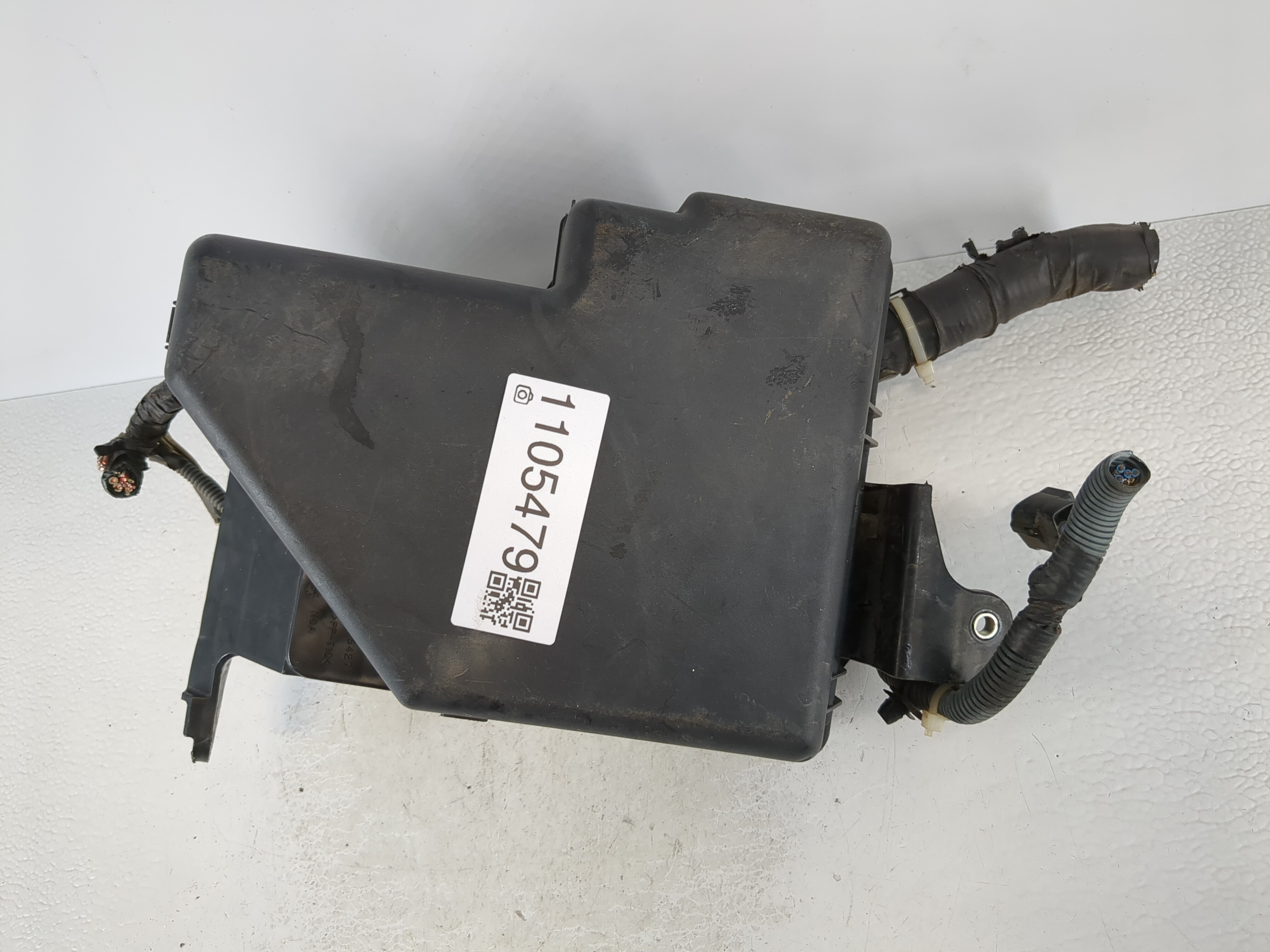 2004-2006 Toyota Sienna Fusebox Fuse Box Relay Module 7154-8434 1105479 - Oemusedautoparts1.com