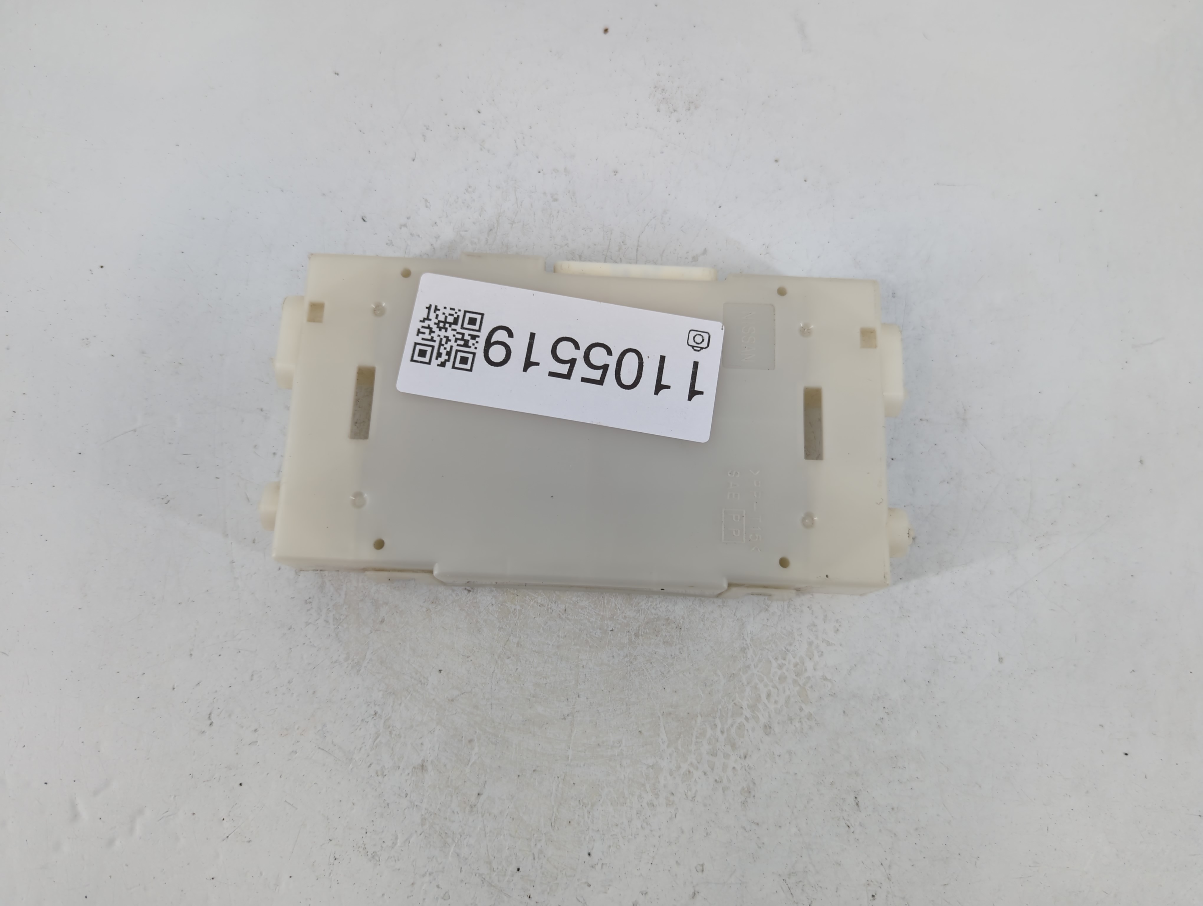 Picture of 2017-2017 Nissan Pathfinder Temperature Control Module 27760 9pj6a 1105519