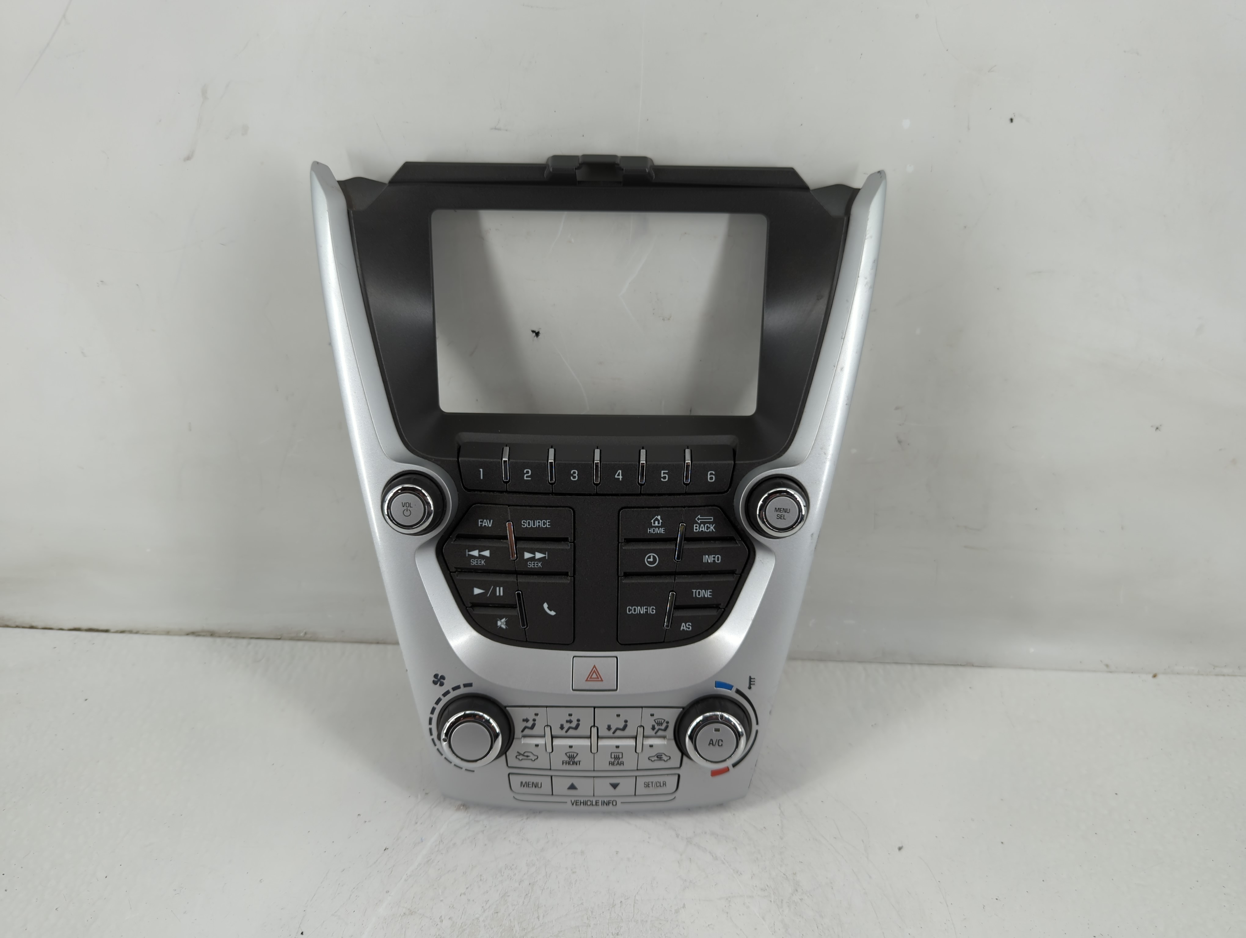 Picture of 2016-2017 Chevrolet Equinox Am Fm Cd Player Radio Receiver 1105524