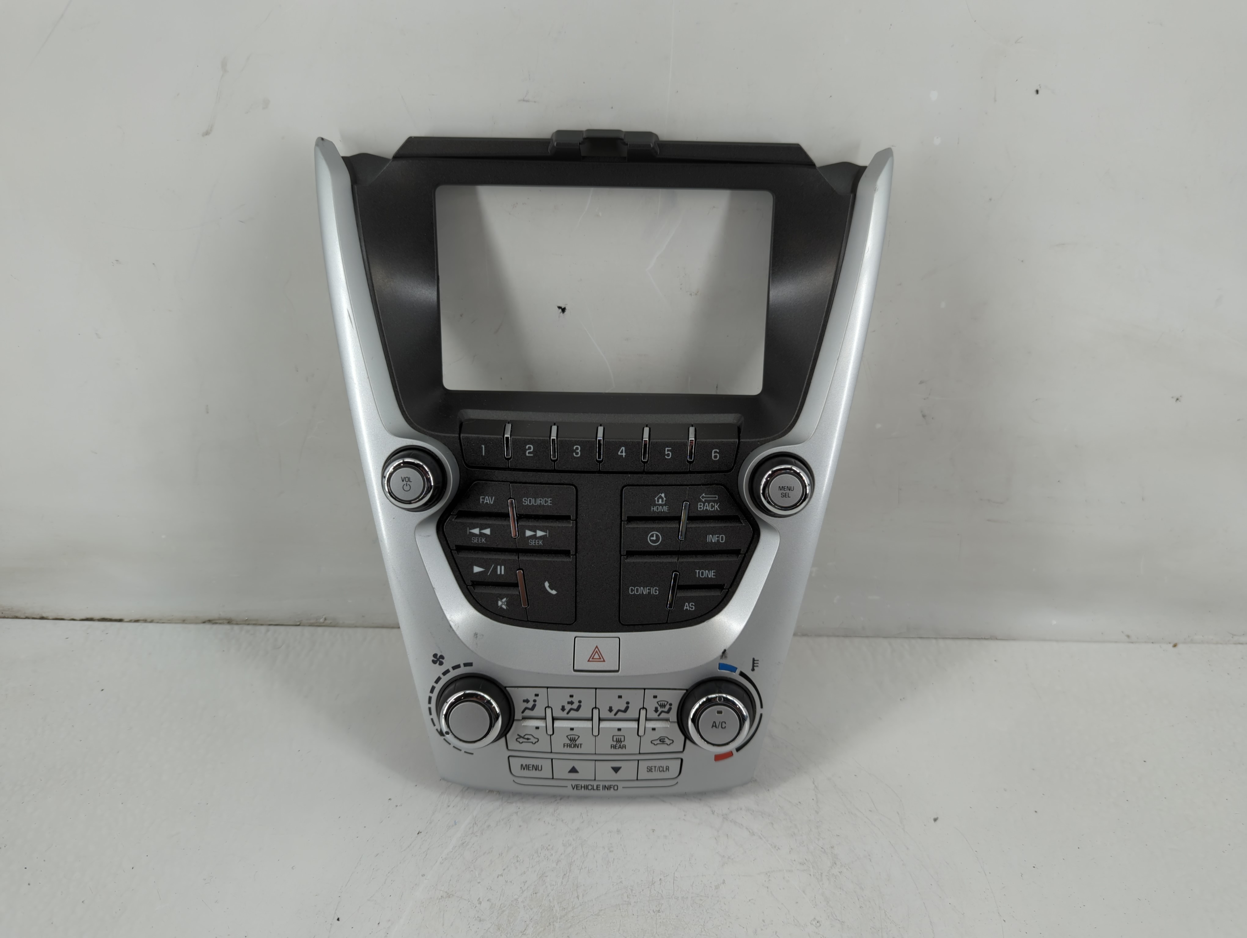 Picture of 2016-2017 Chevrolet Equinox Am Fm Cd Player Radio Receiver 1105525