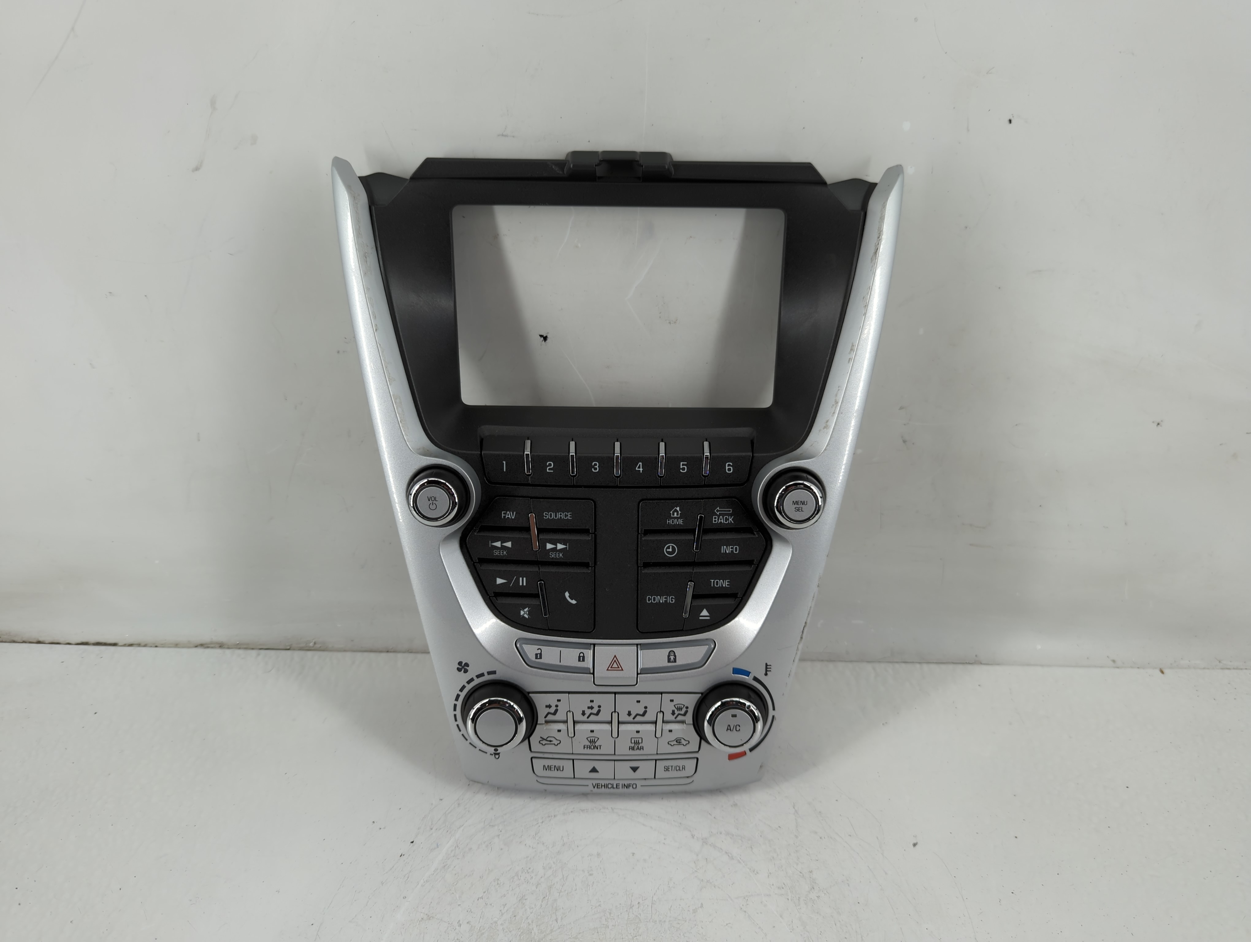 Picture of 2012-2015 Chevrolet Equinox Am Fm Cd Player Radio Receiver 1105531