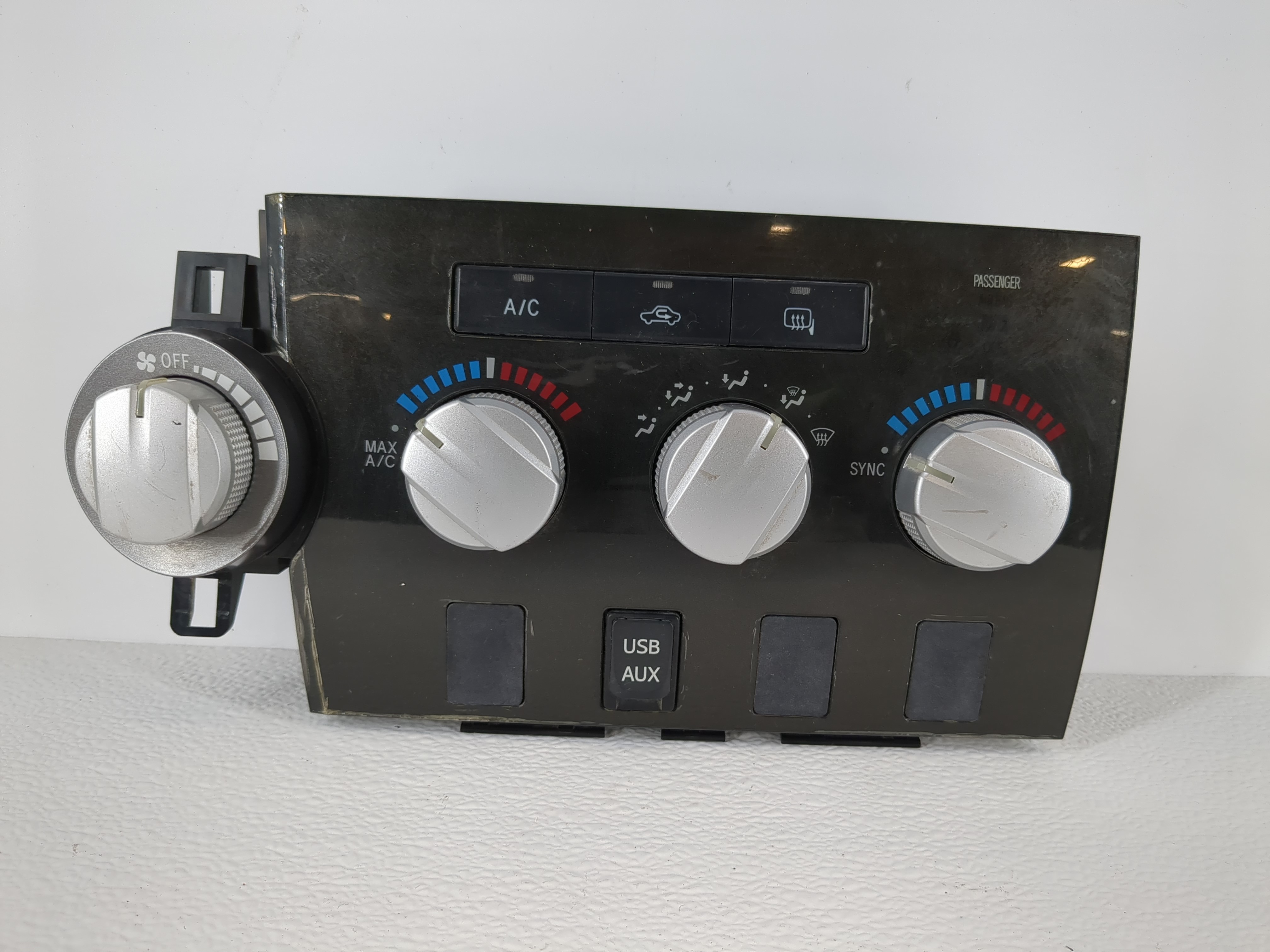 Picture of 2010-2012 Toyota Tundra Ac Heater Climate Control 84010-0cc80 1105581