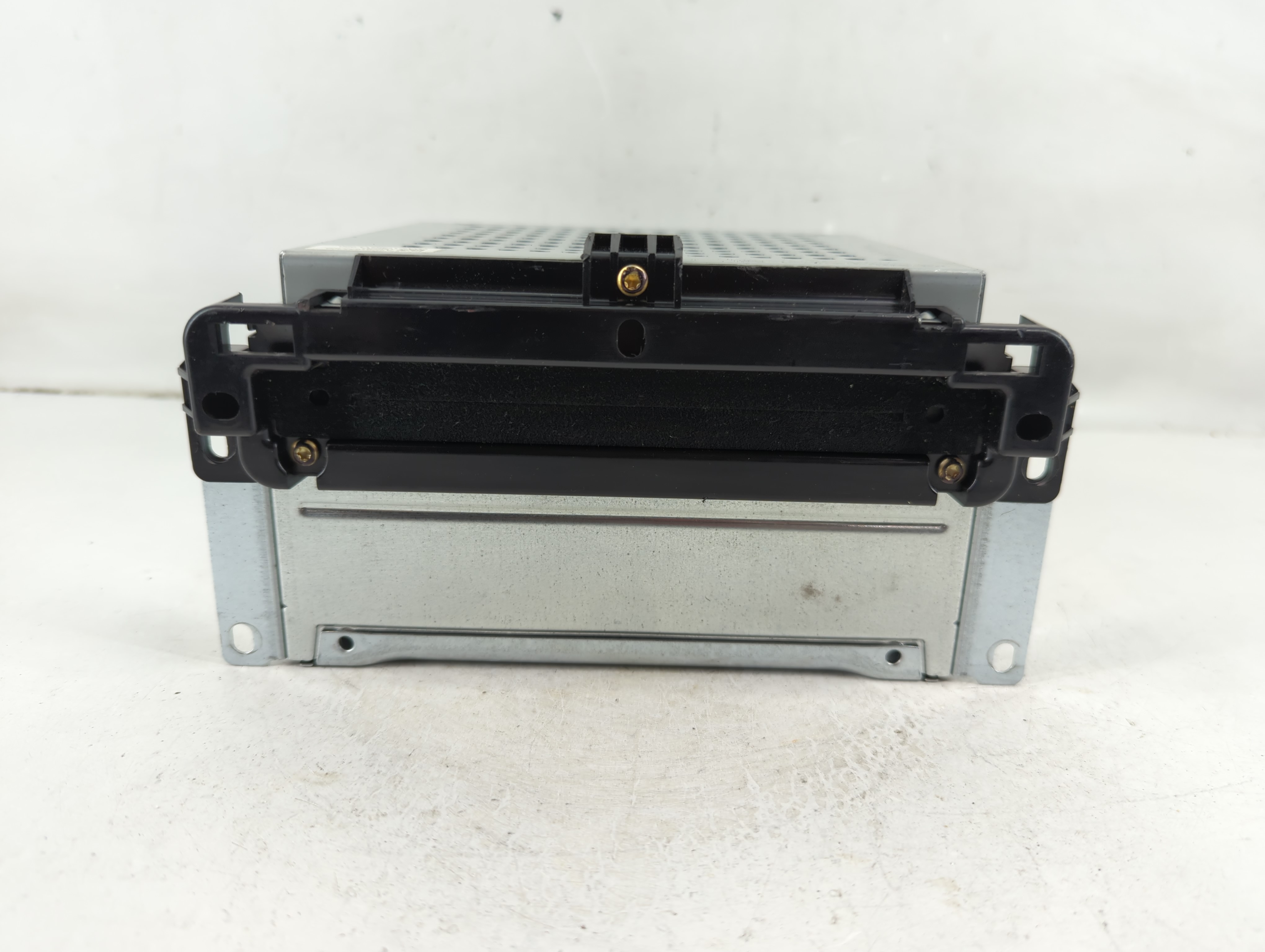 Picture of 2018-2020 Dodge Journey Am Fm Cd Player Radio Receiver 1105587