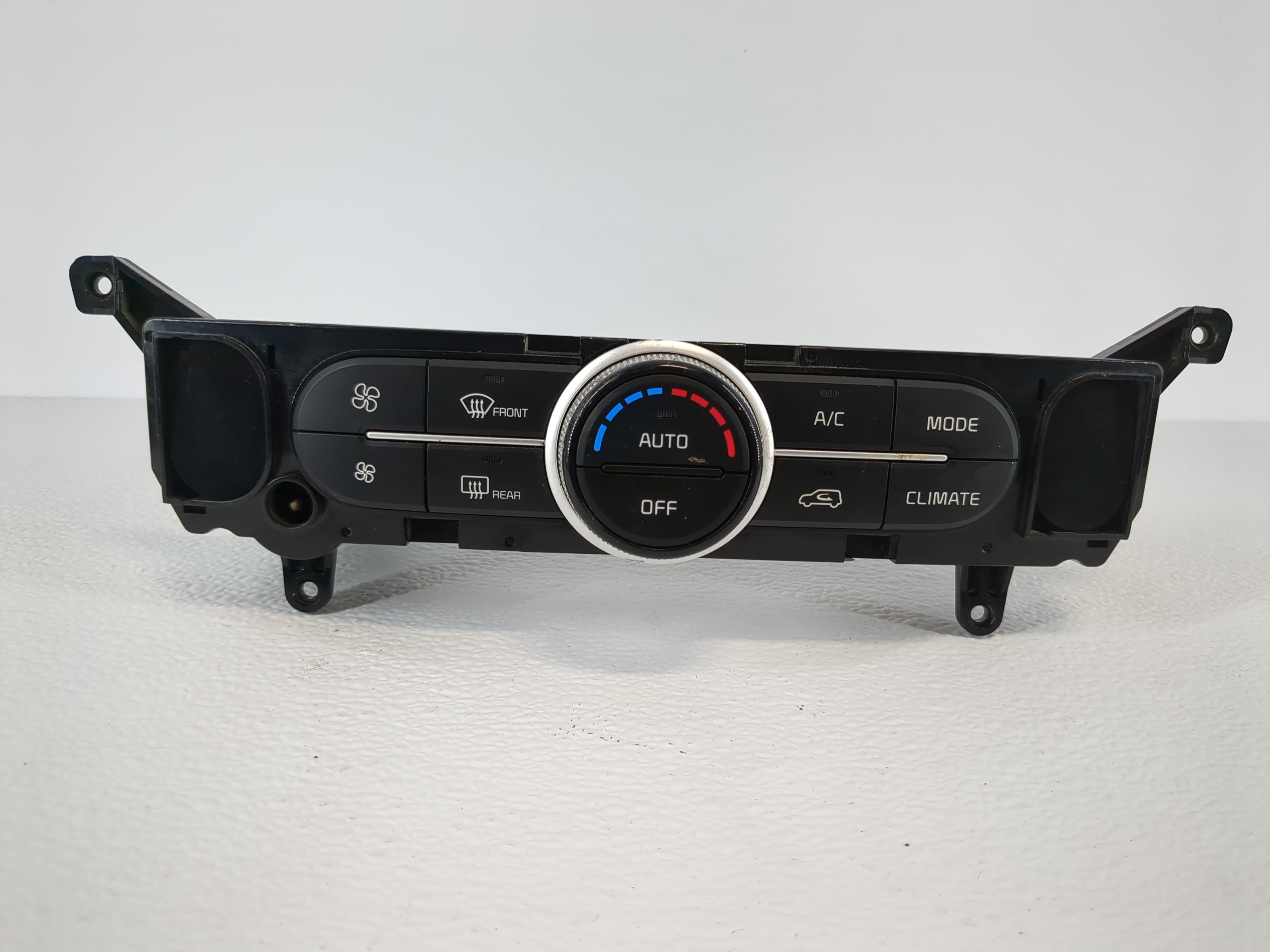 Picture of 2014-2016 Kia Soul Ac Heater Climate Control 97250-b2g0ca 1105654