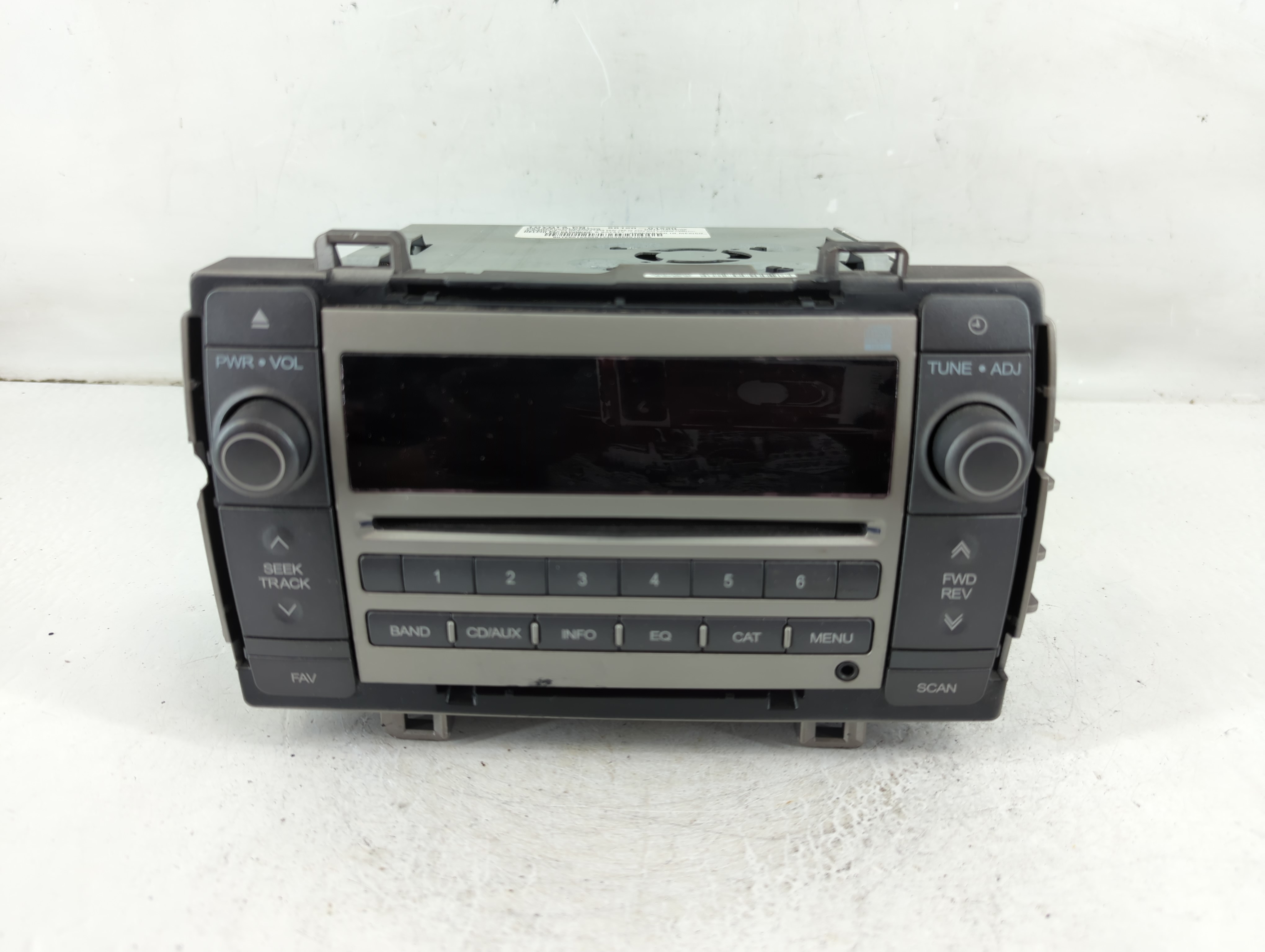 Picture of 2009-2010 Pontiac Vibe Am Fm Cd Player Radio Receiver 1105673