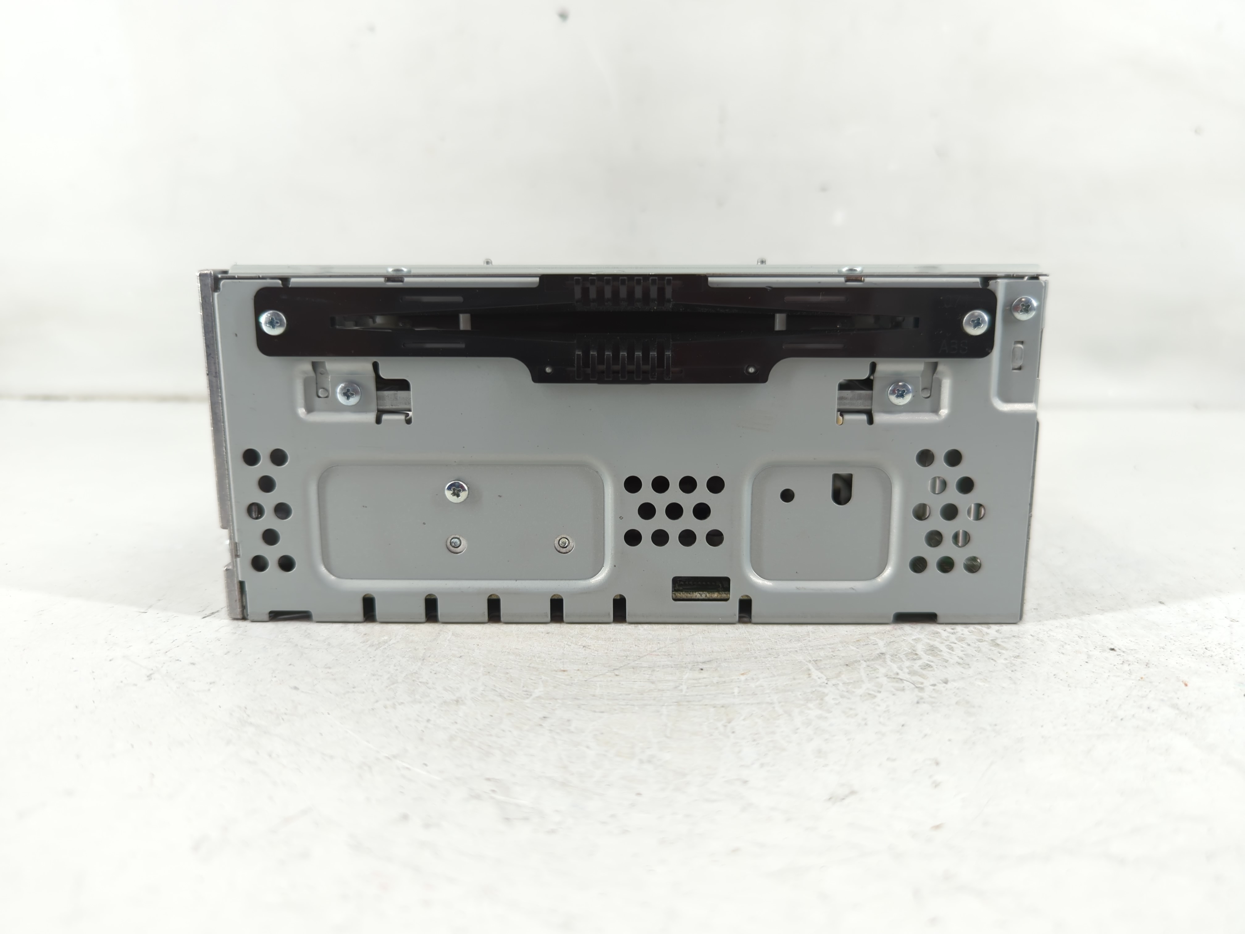 Picture of 2013-2015 Ford Fusion Am Fm Cd Player Radio Receiver 1105756