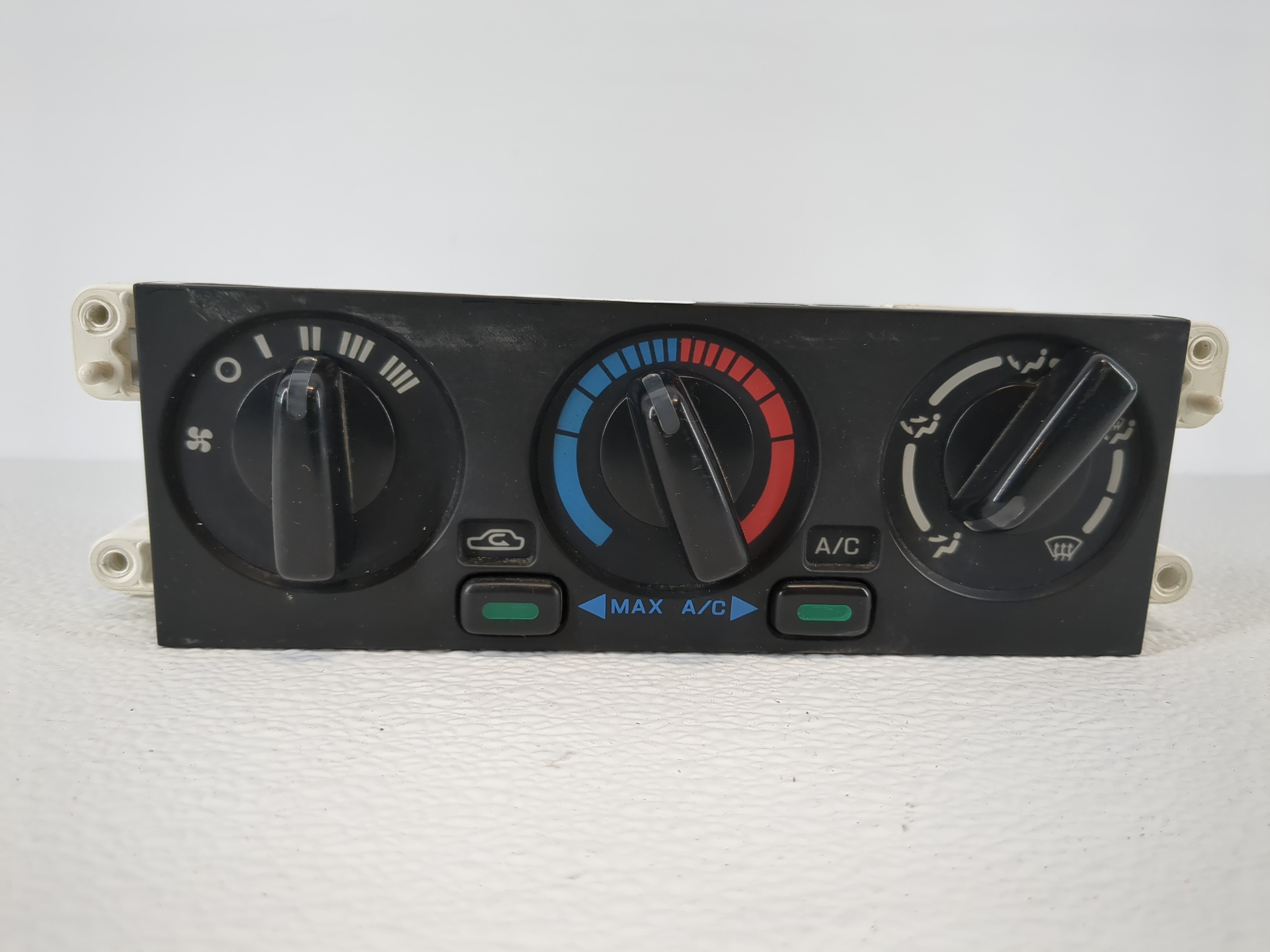 Picture of 2002-2004 Nissan Pathfinder Ac Heater Climate Control 1105766