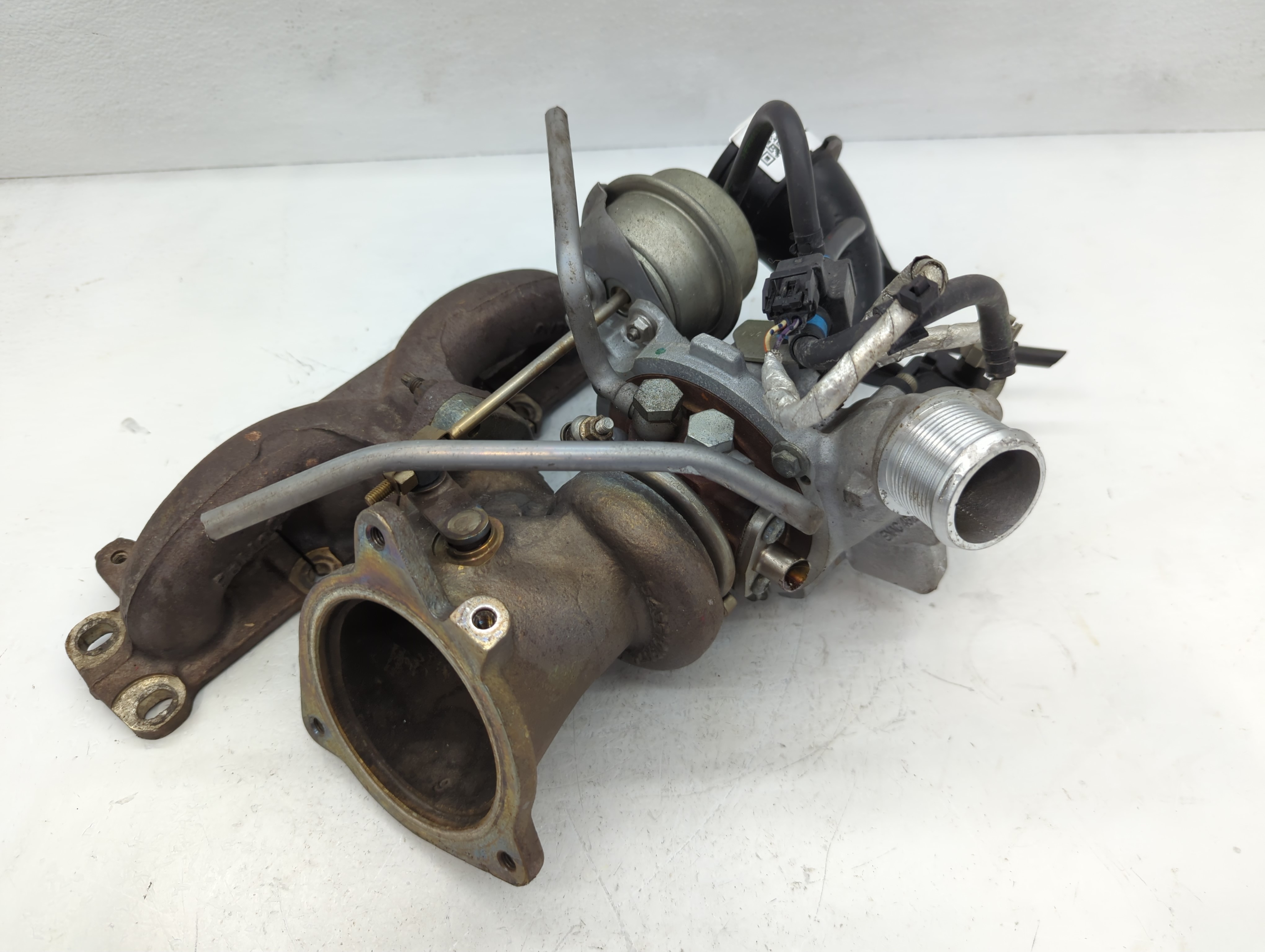 2013 Ford Fusion Turbocharger Turbo Charger Super Charger Supercharger 1105776 - Oemusedautoparts1.com