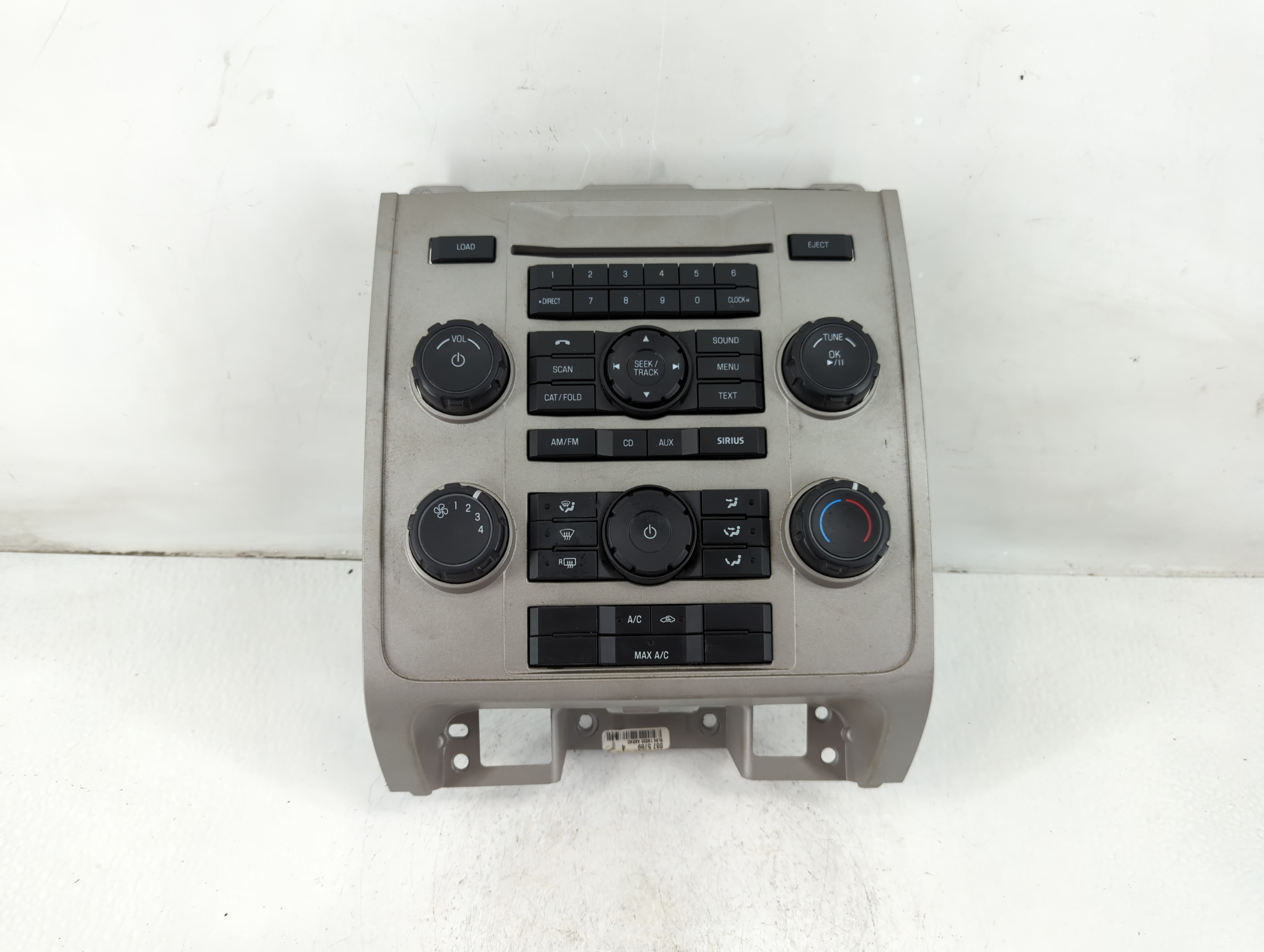 Picture of 2009-2012 Ford Escape Am Fm Cd Player Radio Receiver 1105796