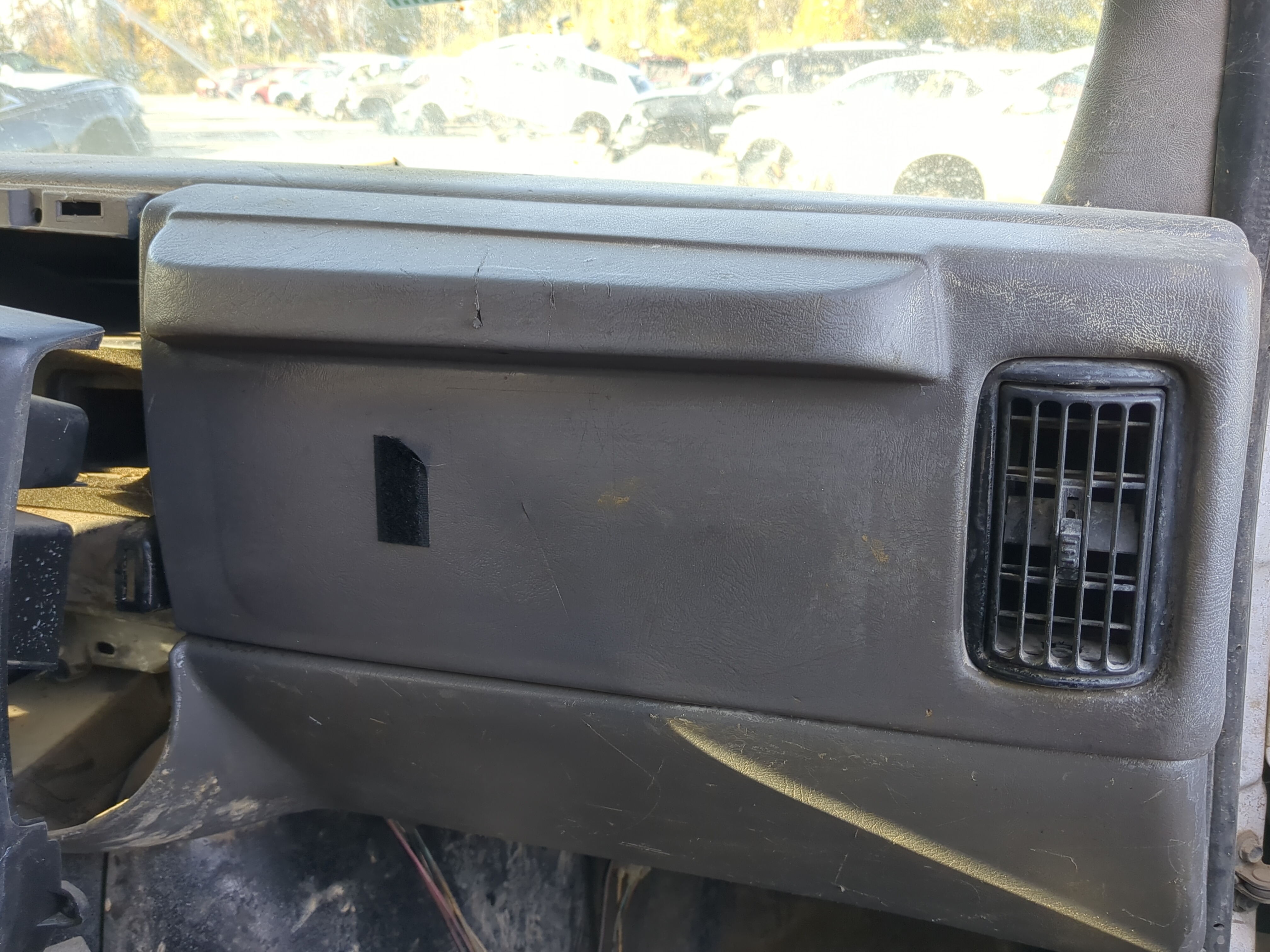 2003-2011 Gmc Savana 2500 Air Bag Passenger Right Dashboard Oem 1105844 - Oemusedautoparts1.com