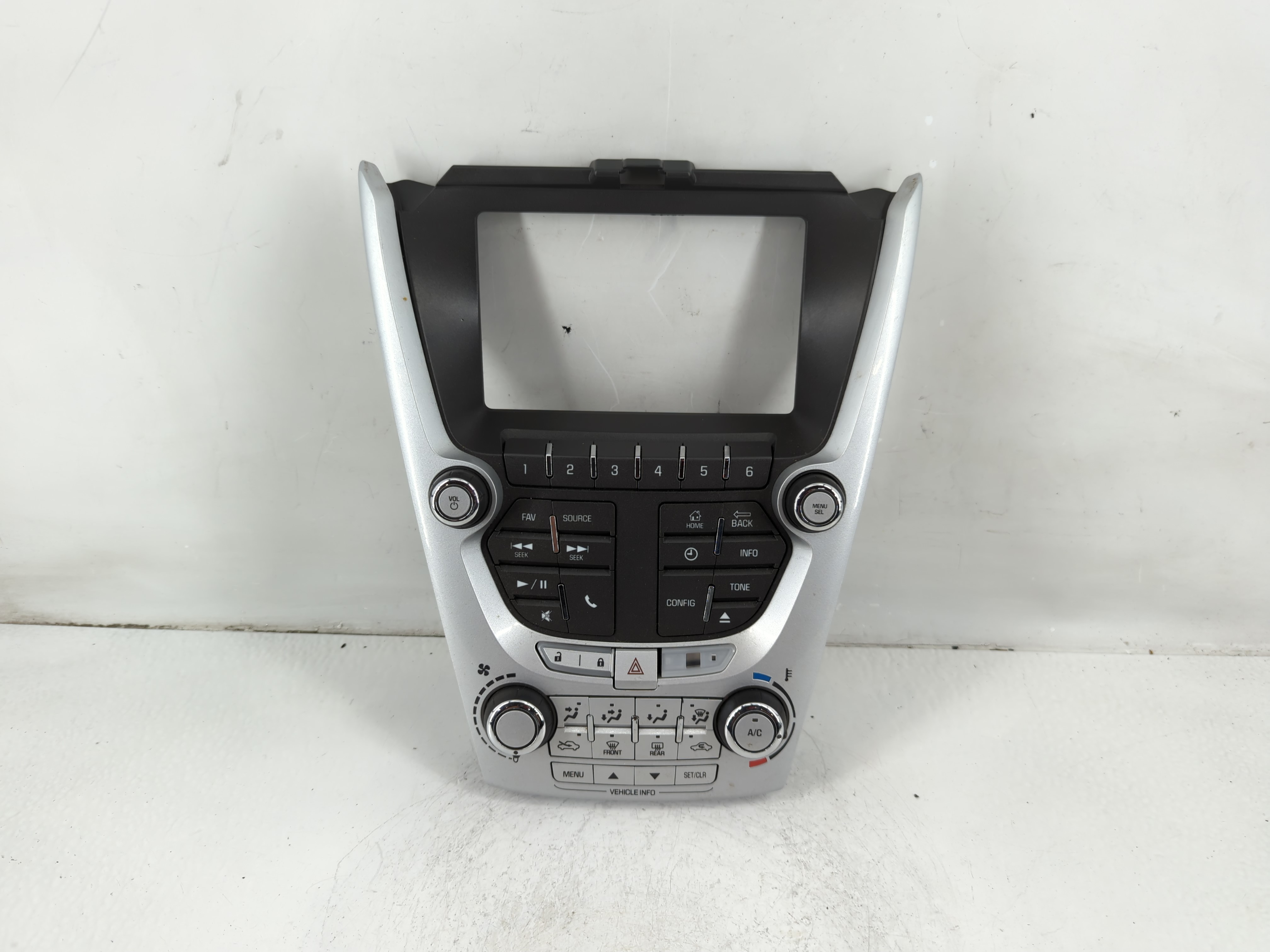 Picture of 2012-2015 Chevrolet Equinox Am Fm Cd Player Radio Receiver 1106145