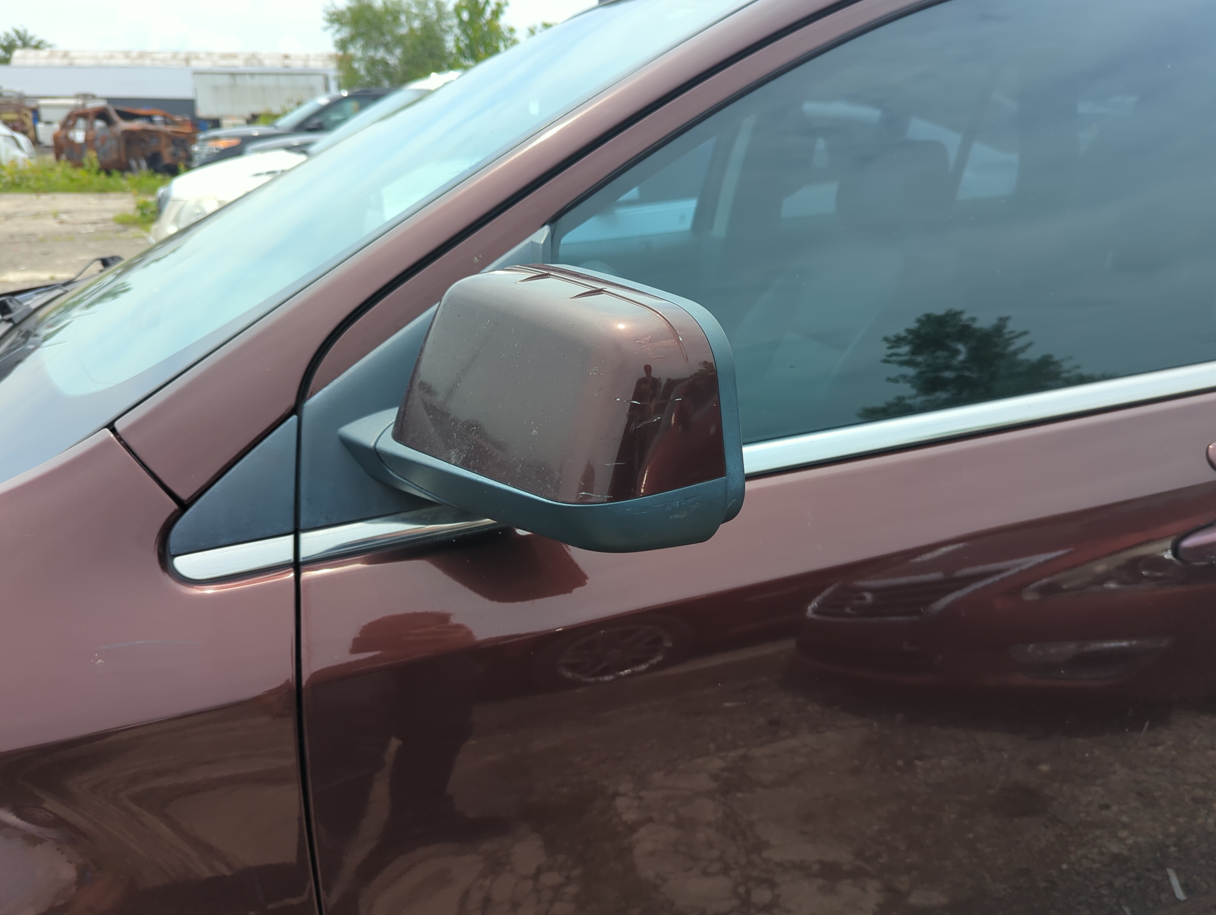 2009-2011 Ford Edge Driver Left Side View Power Door Mirror Red 1106437 - Oemusedautoparts1.com