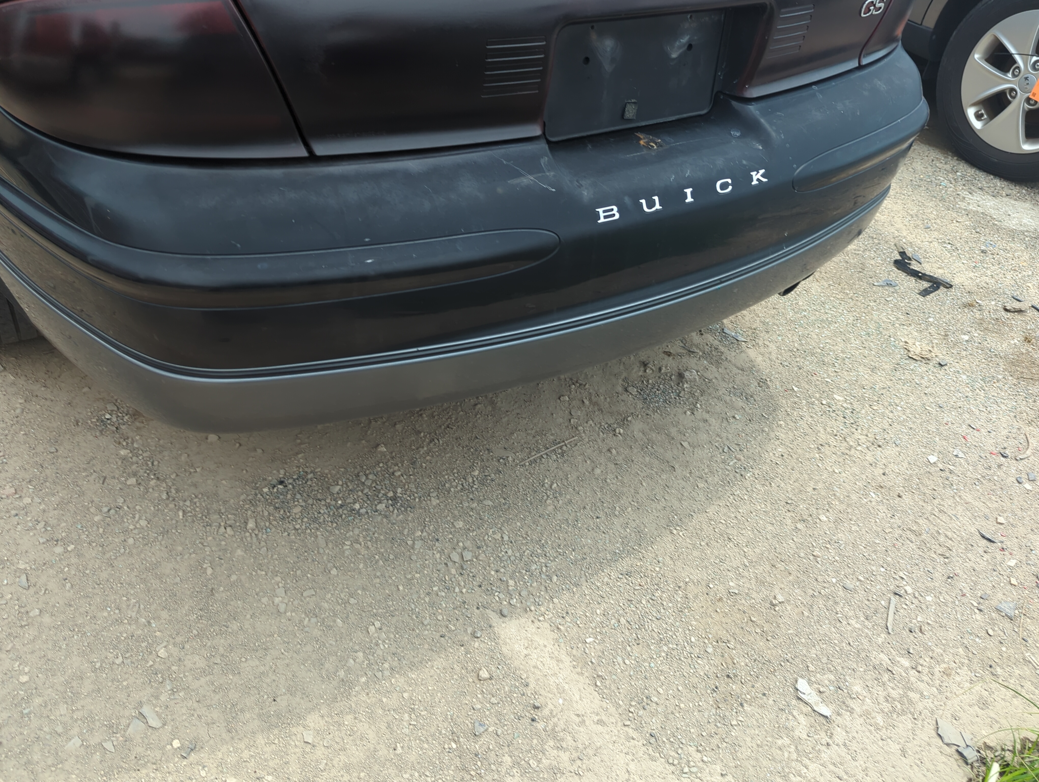 Picture of 1997-2004 Buick Regal Rear Bumper Assembly Oem 1106501