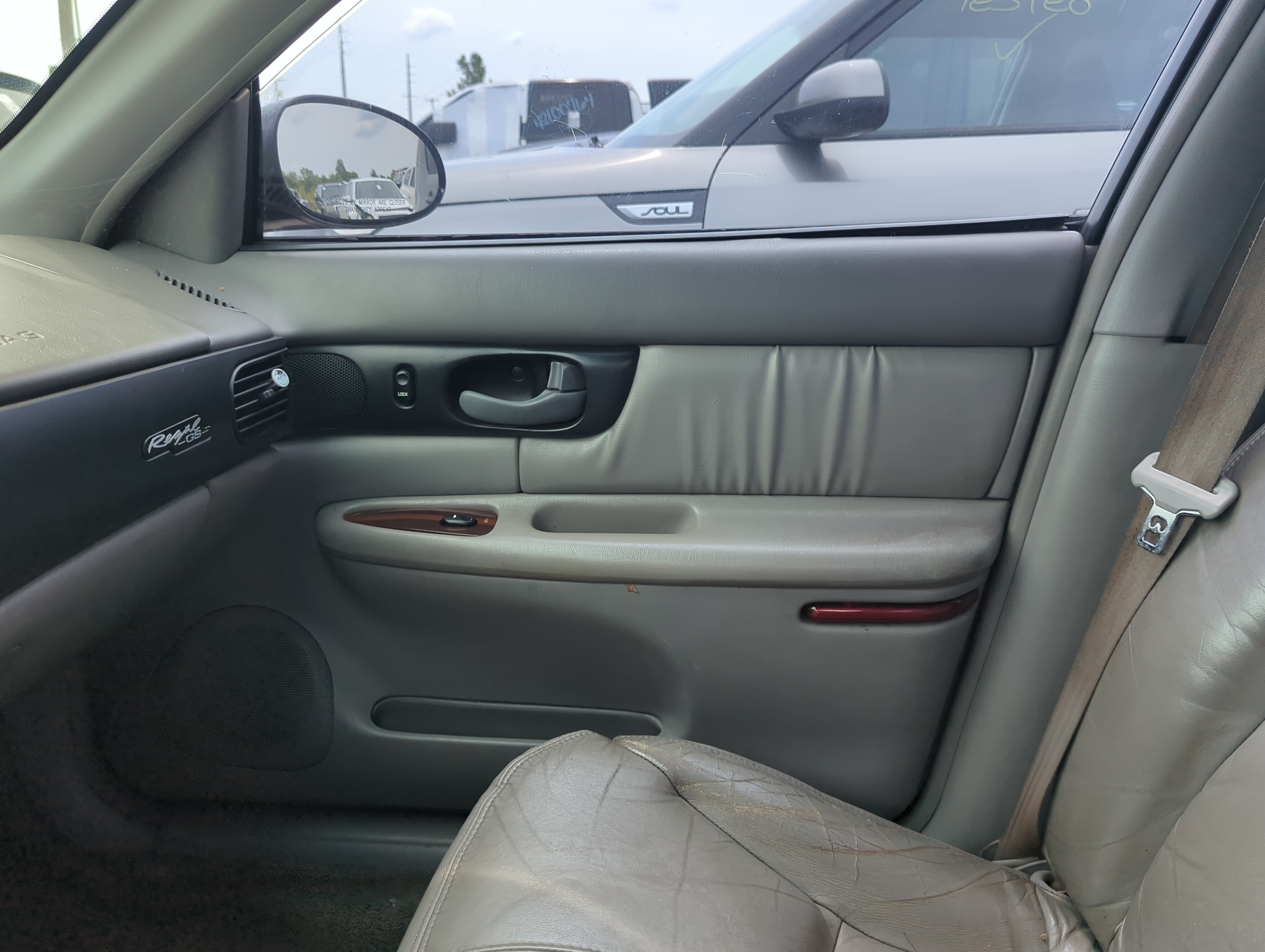 Picture of 2000 Buick Regal Front Right Passenger Interior Door Panel Trim 1106620