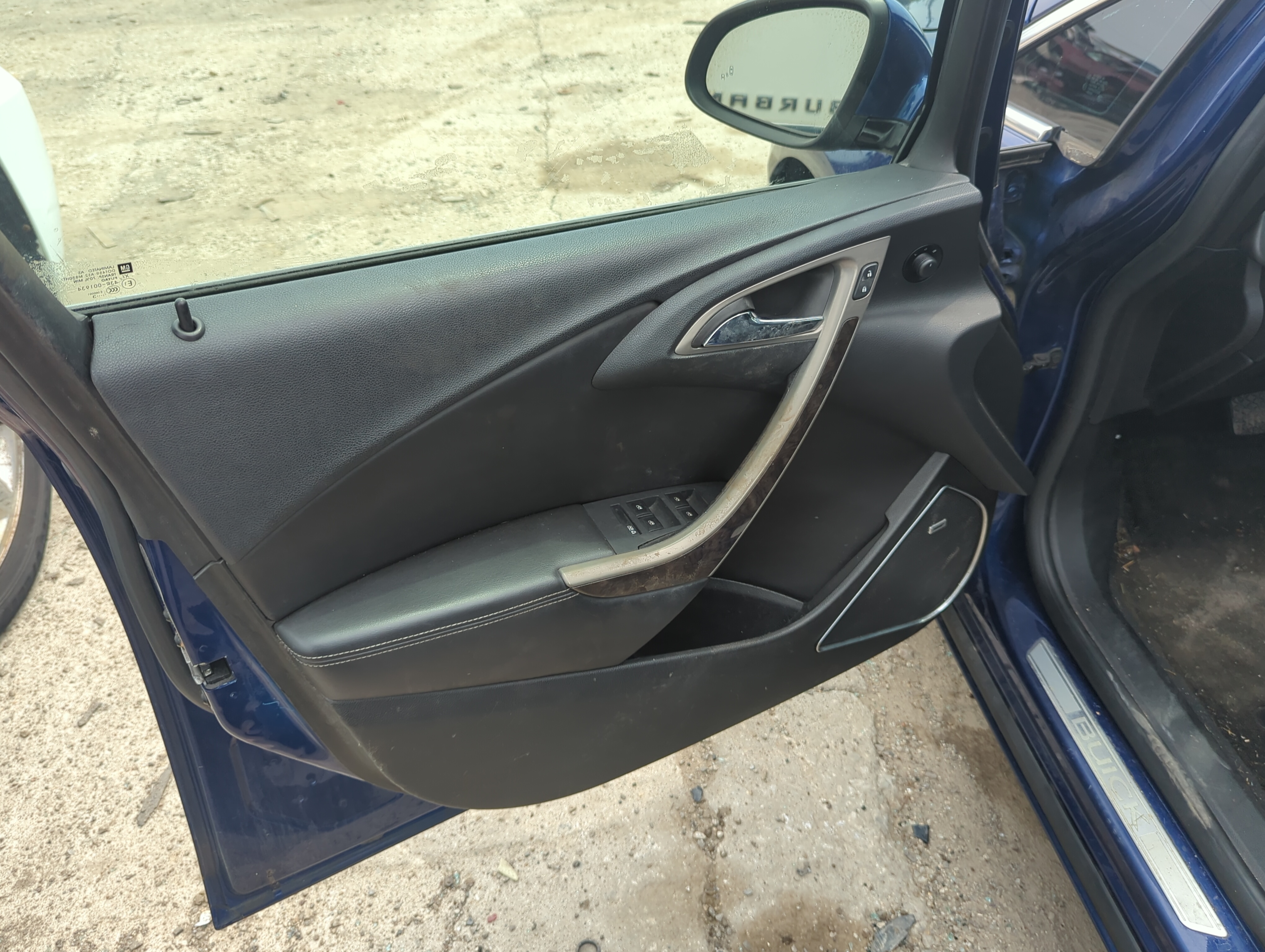 Picture of 2013 Buick Verano Front Left Driver Interior Door Panel Trim 1106795