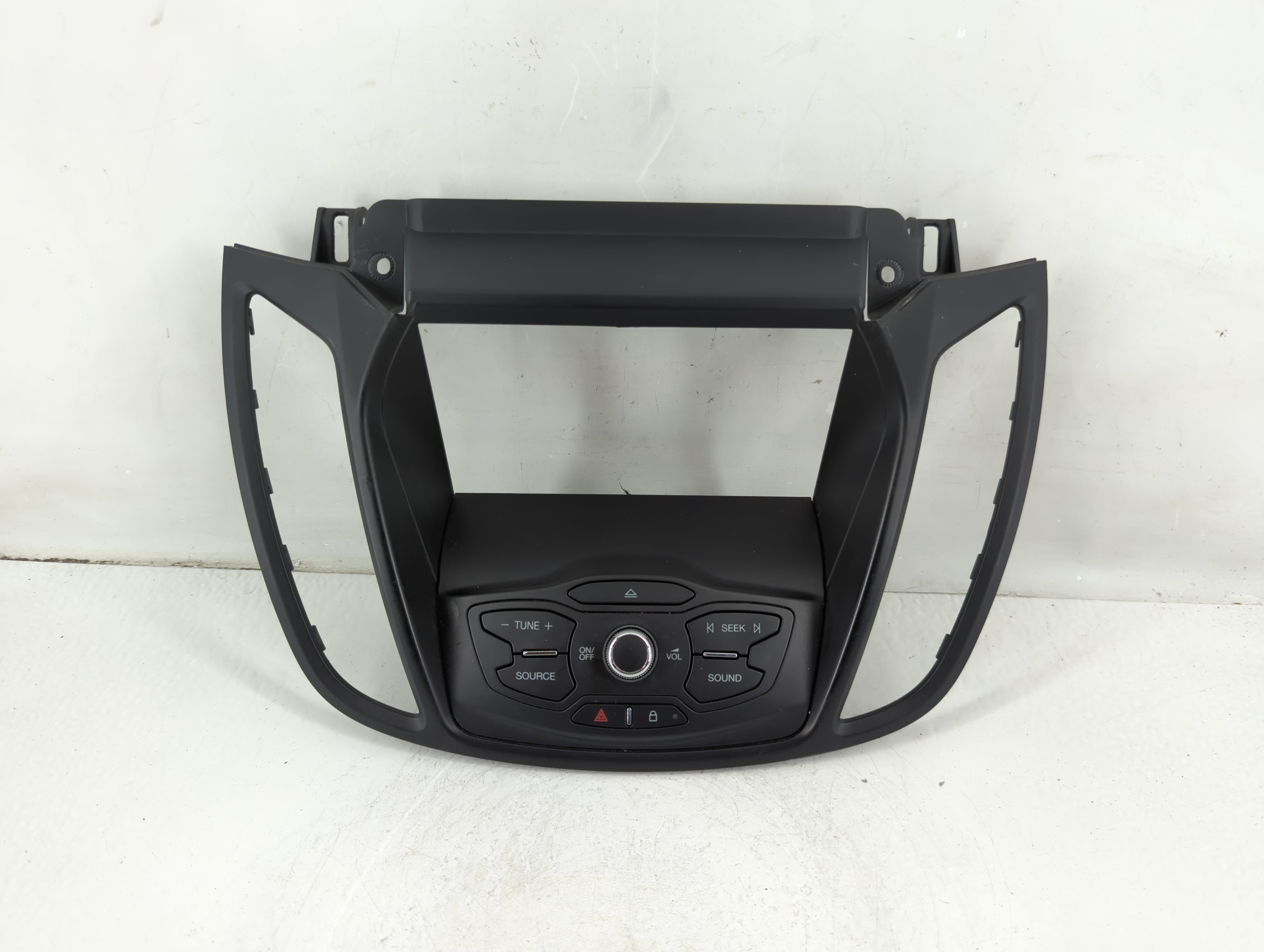 Picture of 2013-2016 Ford Escape Am Fm Cd Player Radio Receiver 1106841