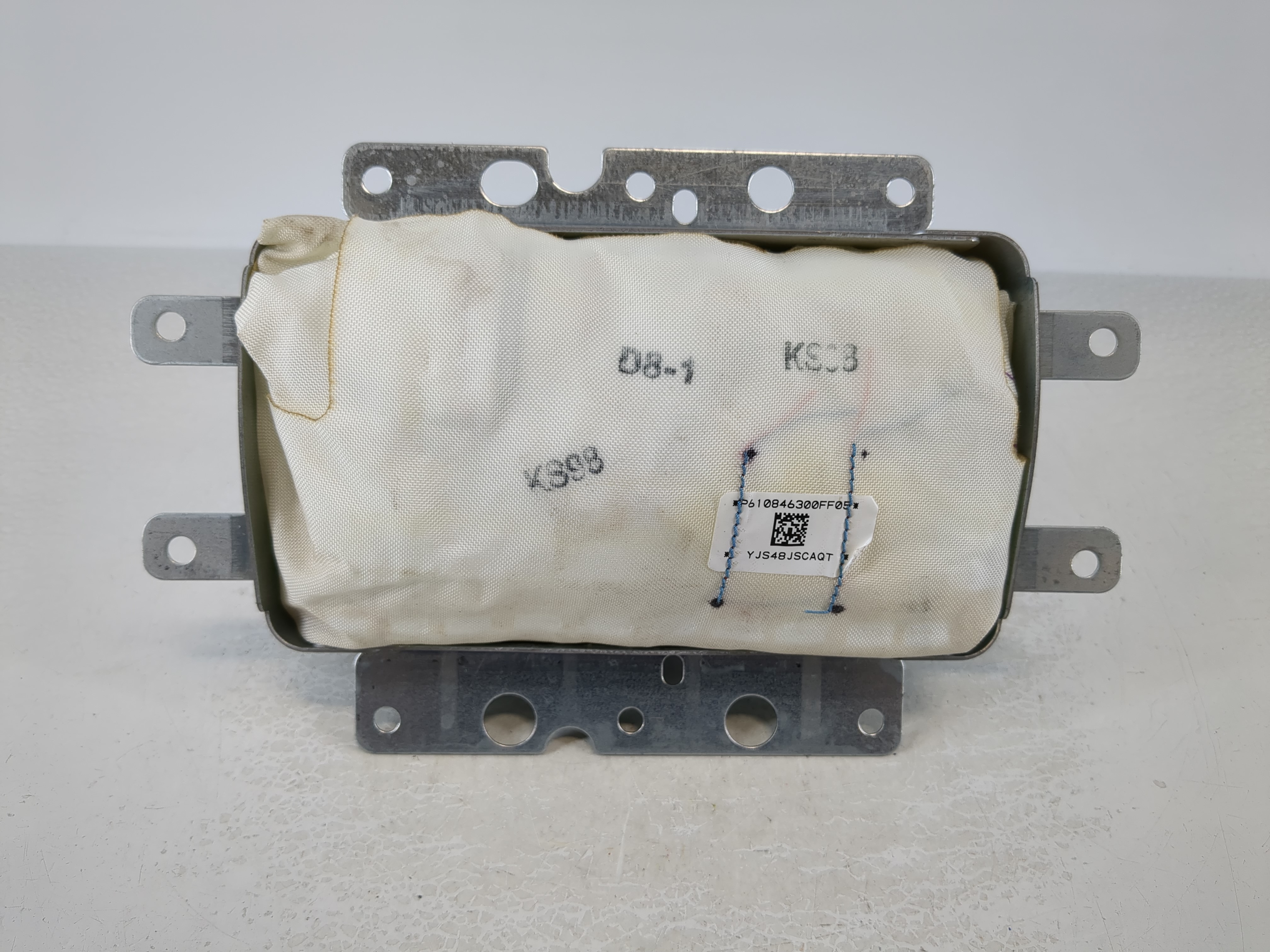 2012-2021 Nissan Frontier Air Bag Passenger Right Dashboard Oem 1106859 - Oemusedautoparts1.com