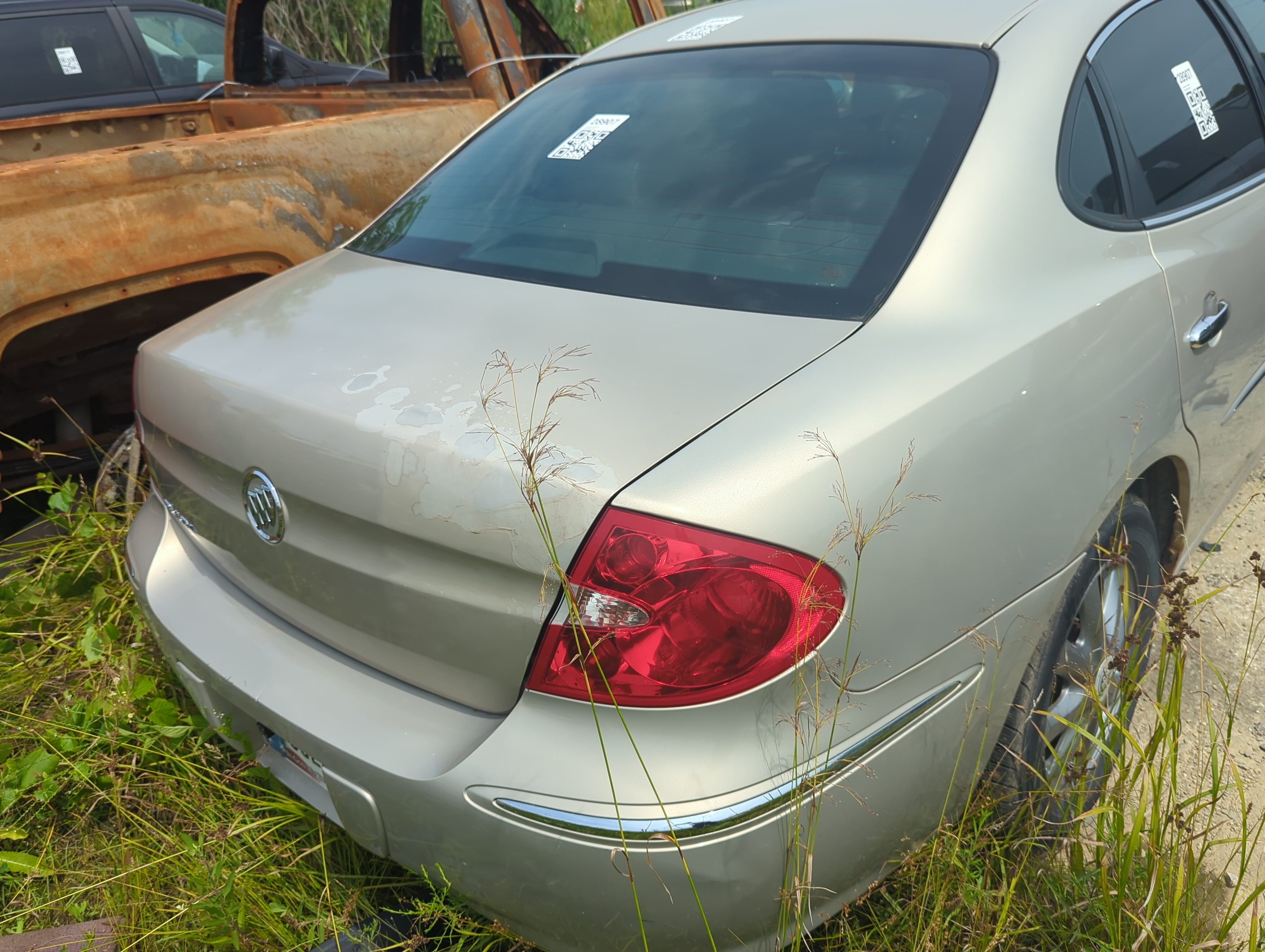 2008-2009 Buick Lacrosse Trunk/decklid/hatch/tailgate Oem 1106903 - Oemusedautoparts1.com