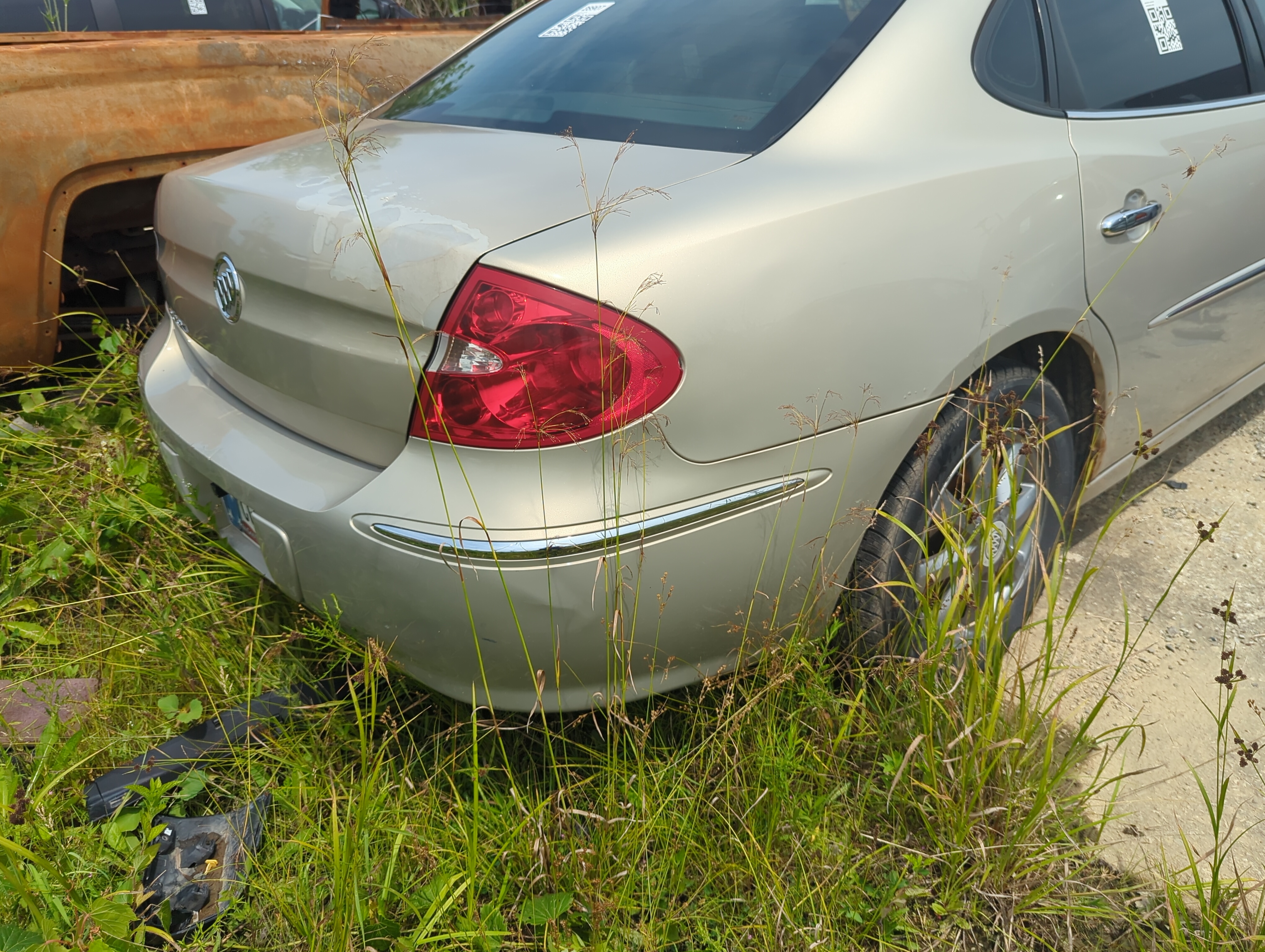 Picture of 2005-2009 Buick Lacrosse Rear Bumper Assembly Oem 1106927