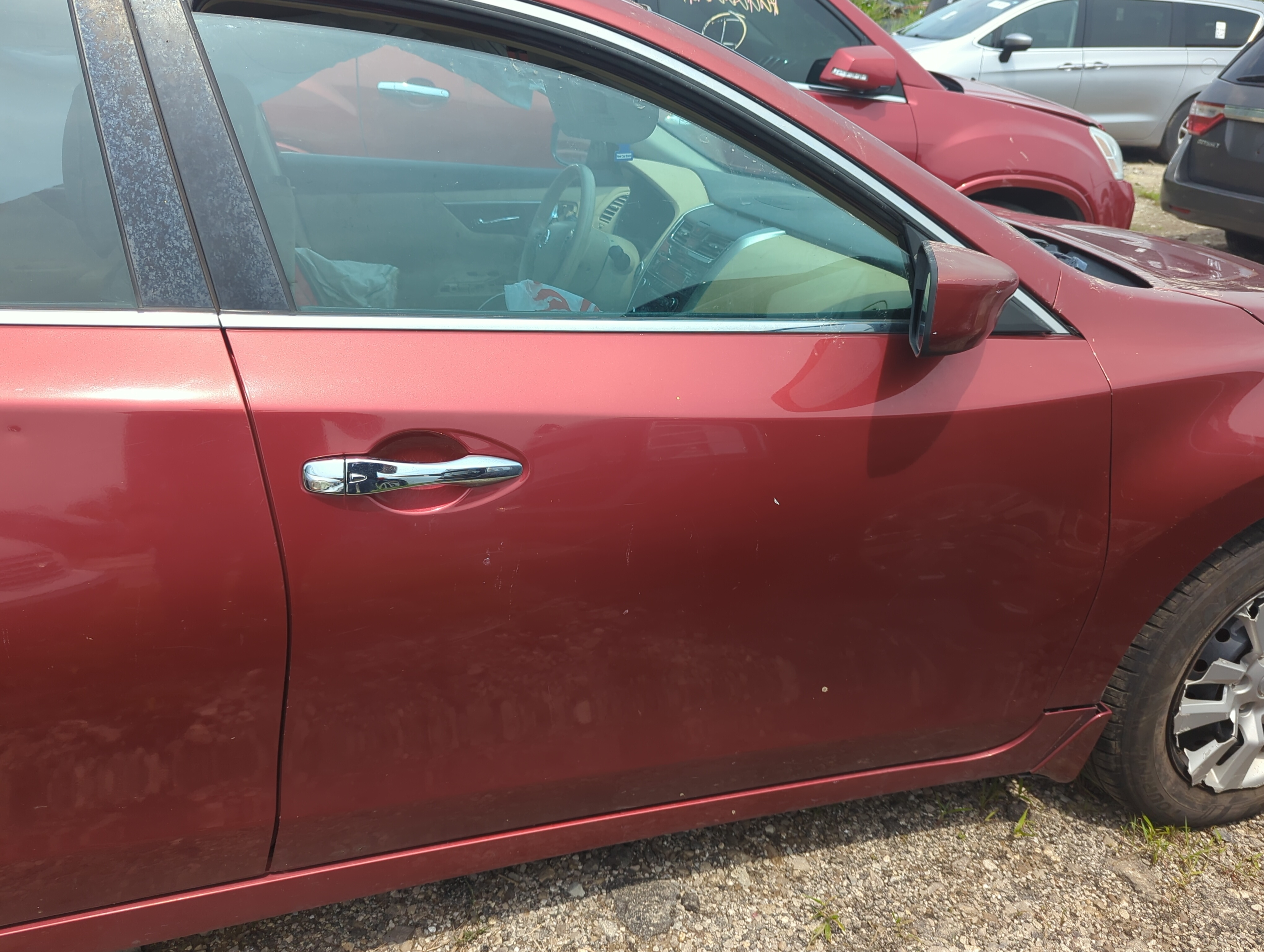 2013-2018 Nissan Altima Passenger Front Door Oem 1107106 - Oemusedautoparts1.com