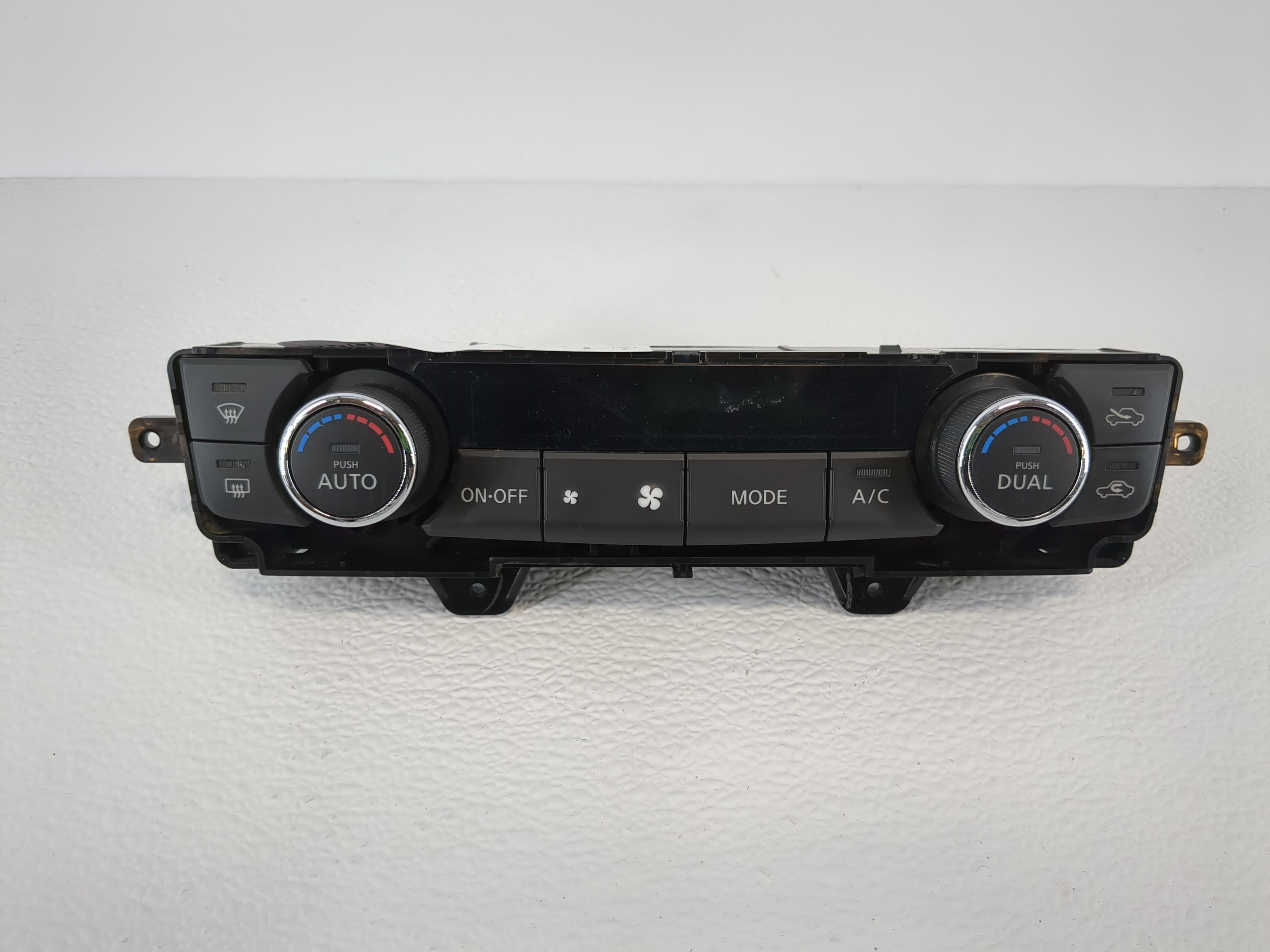 2016-2021 Nissan Maxima Ac Heater Climate Control 27500 4ra0a 1107193 - Oemusedautoparts1.com