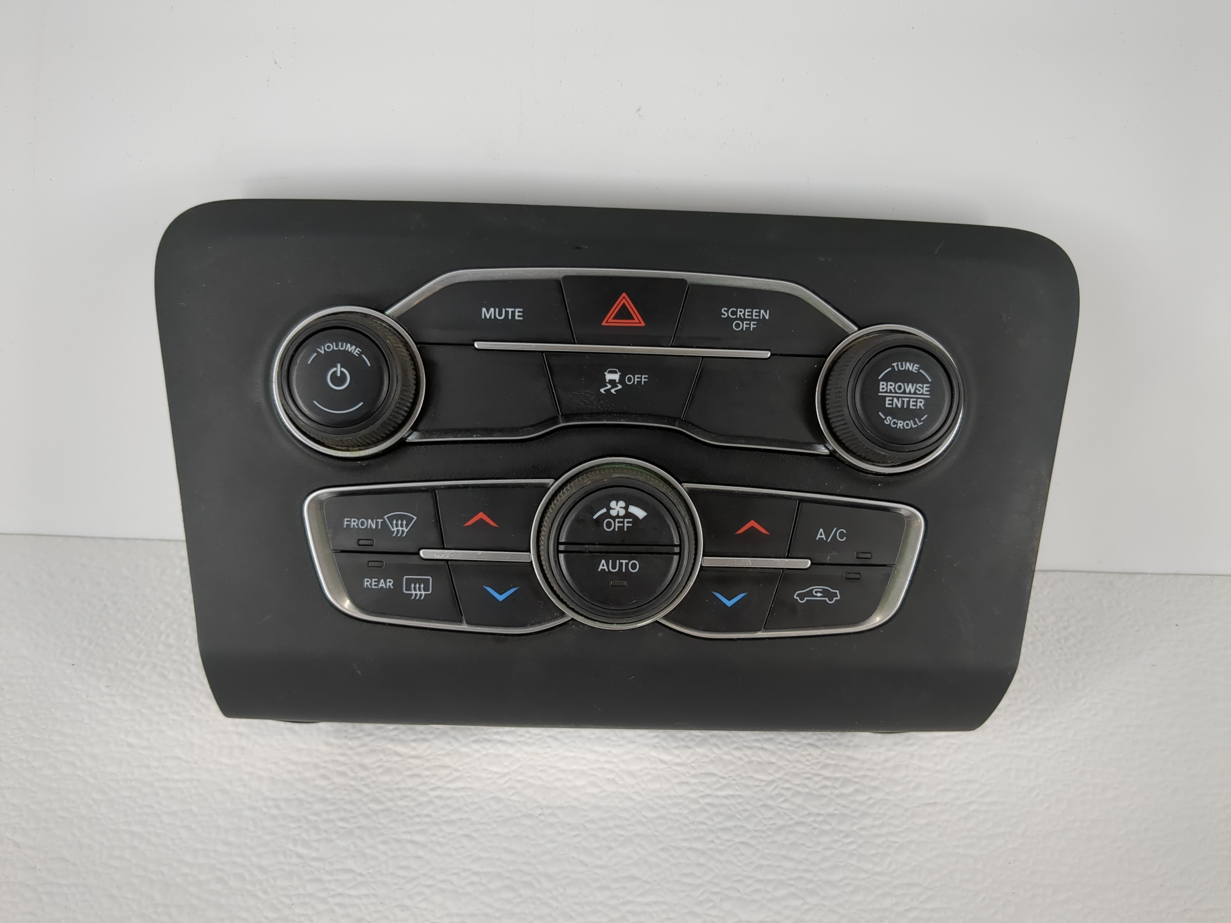 2017-2021 Dodge Charger Ac Heater Climate Control P68293617ac 1107199 - Oemusedautoparts1.com
