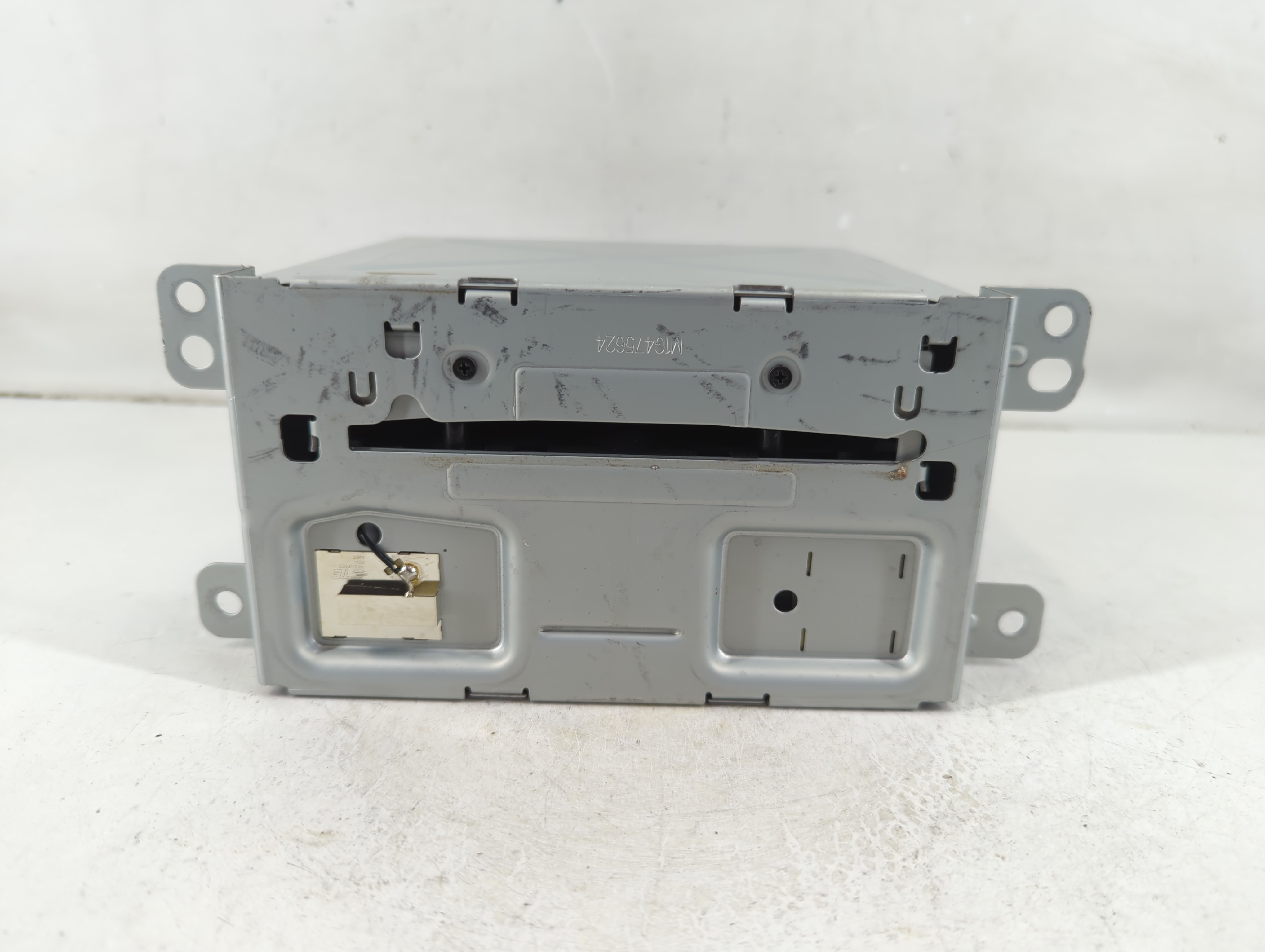 Picture of 2014-2016 Chevrolet Malibu Am Fm Cd Player Radio Receiver 1107246