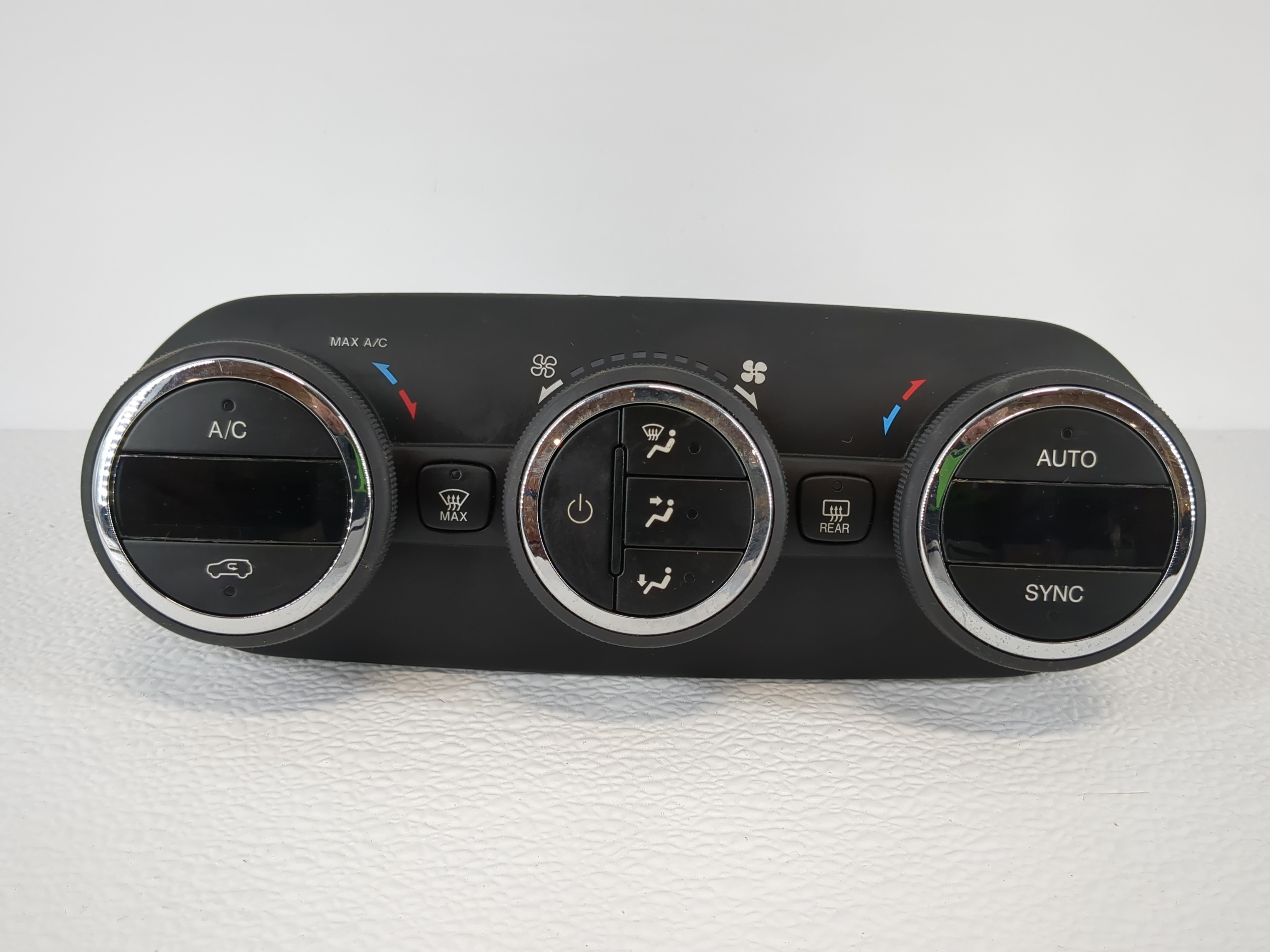 2015-2017 Jeep Renegade Ac Heater Climate Control 07356349050 1107249 - Oemusedautoparts1.com