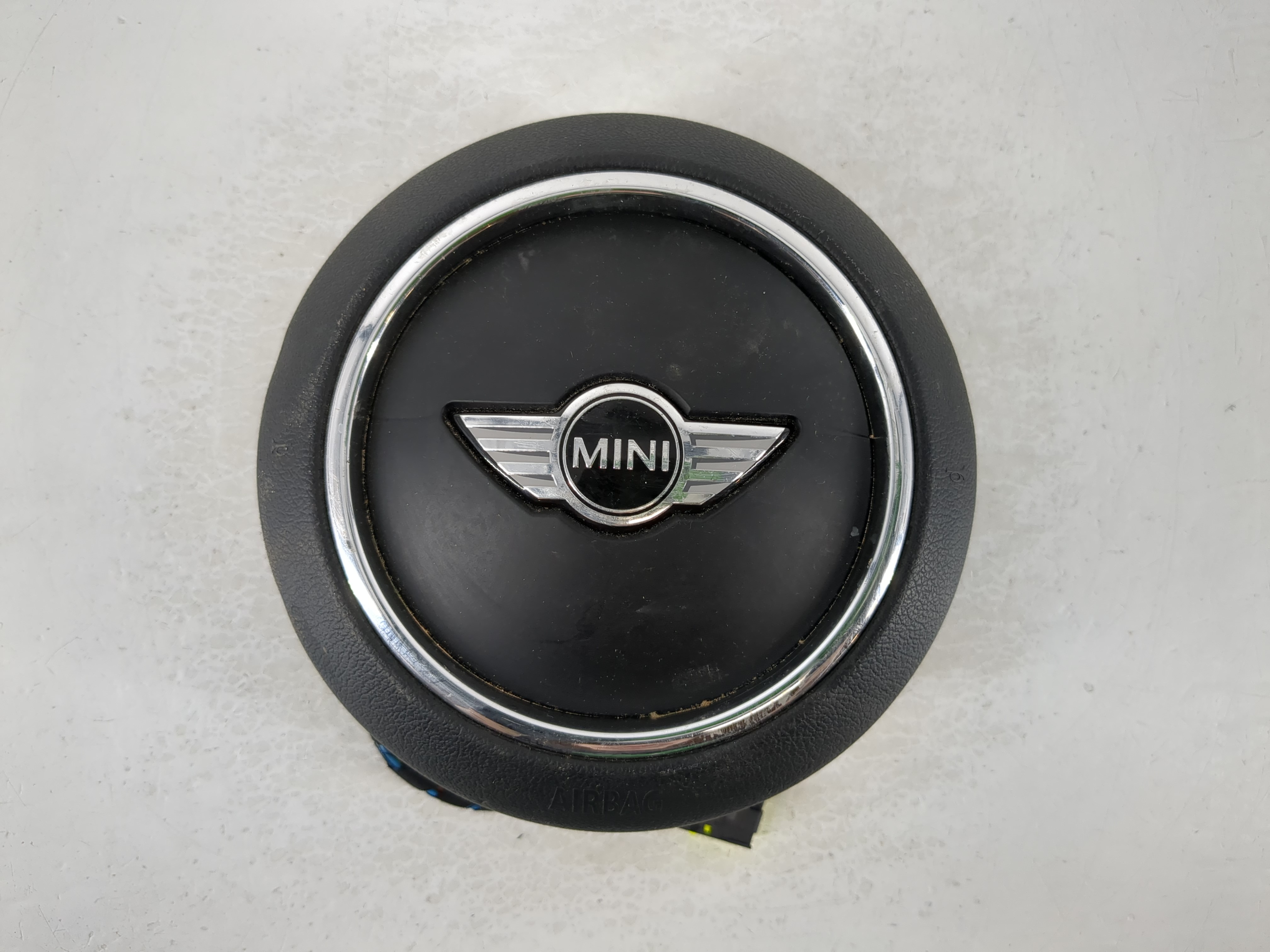 Mini Cooper Air Bag Driver Left Steering Wheel Mounted 1107260 - Oemusedautoparts1.com