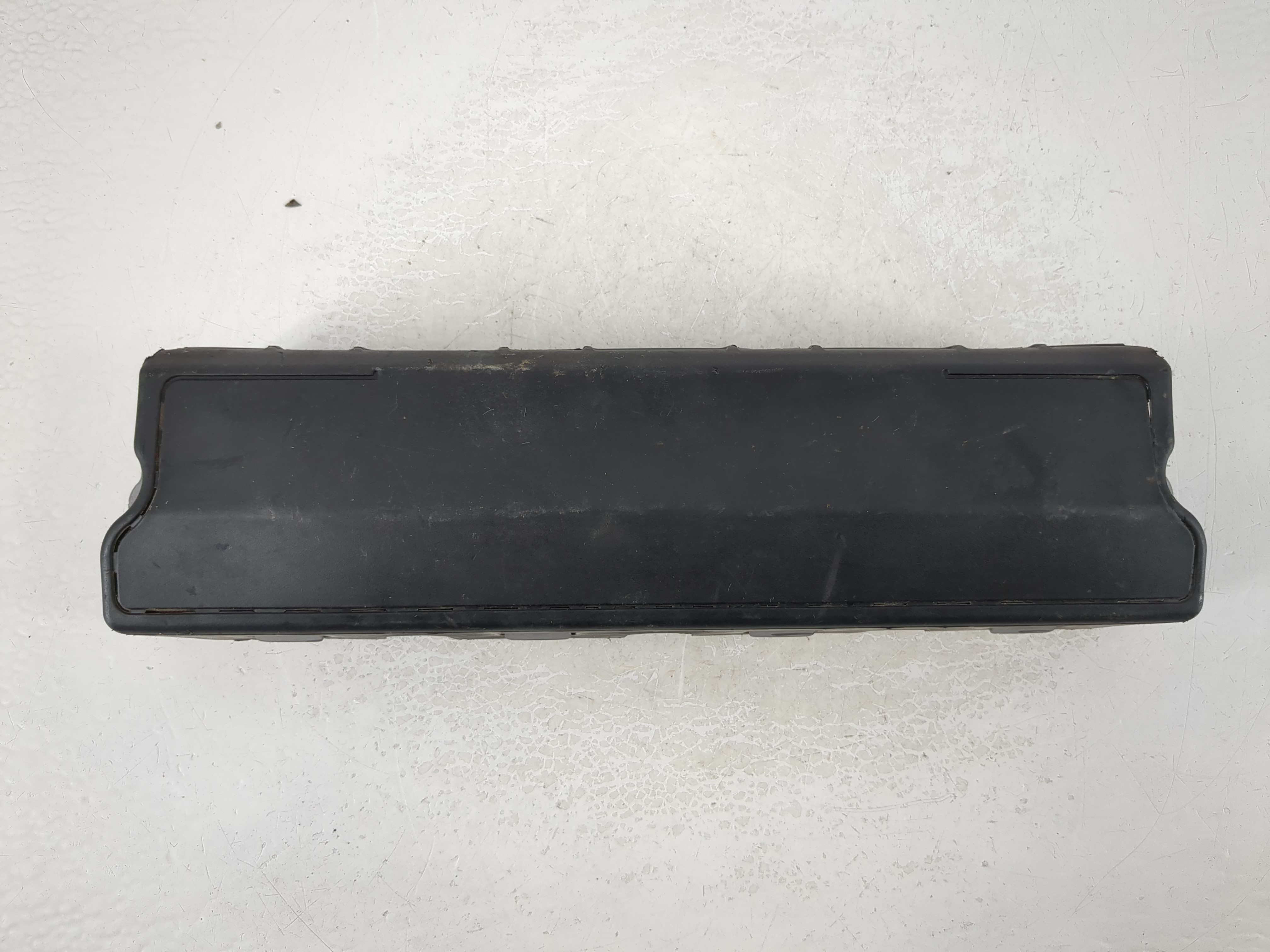 2016-2021 Chevrolet Camaro Air Bag Driver Left Knee Oem 1107266 - Oemusedautoparts1.com