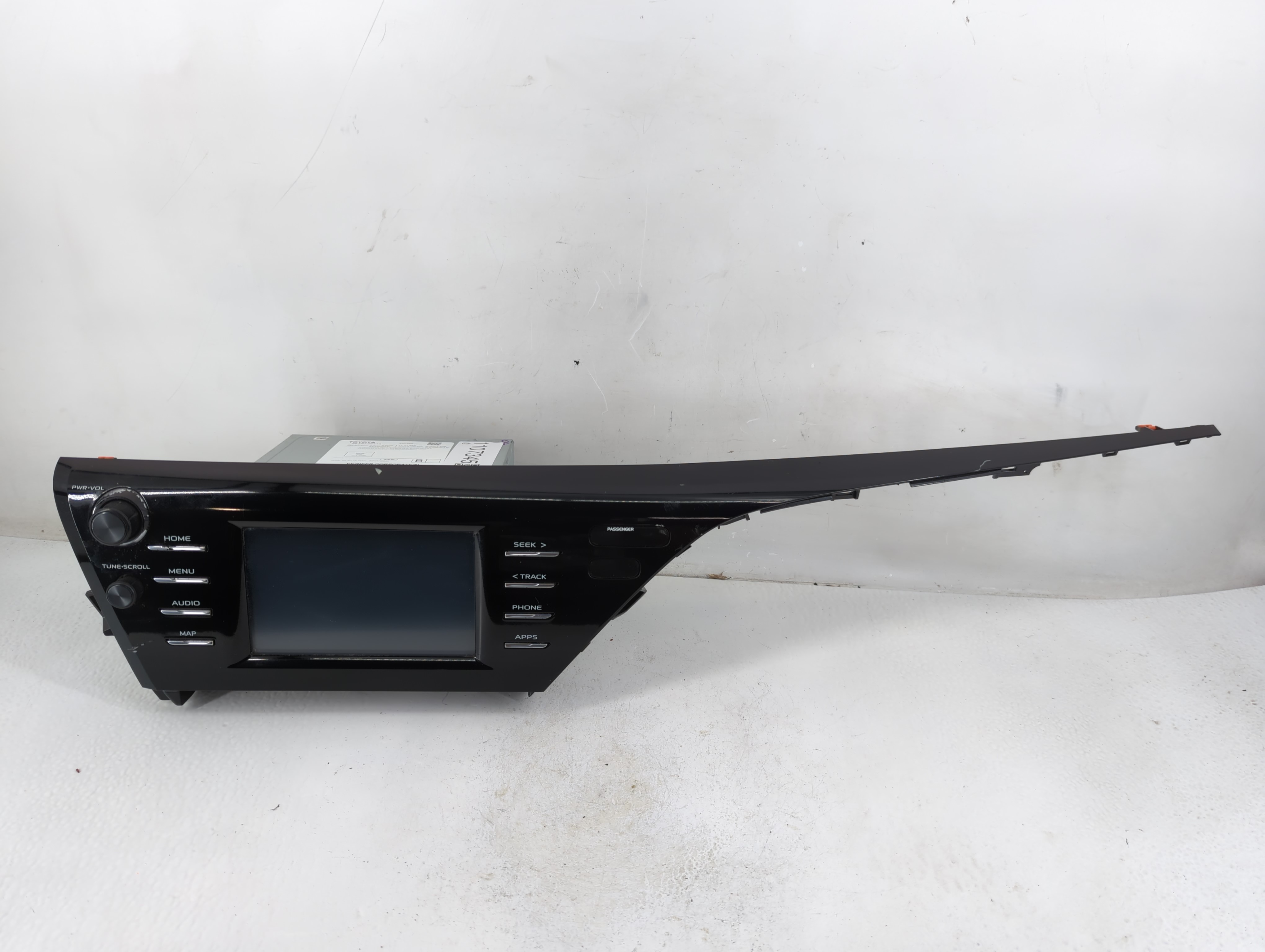 2019-2020 Toyota Camry Am Fm Cd Player Radio Receiver 1107345 - Oemusedautoparts1.com
