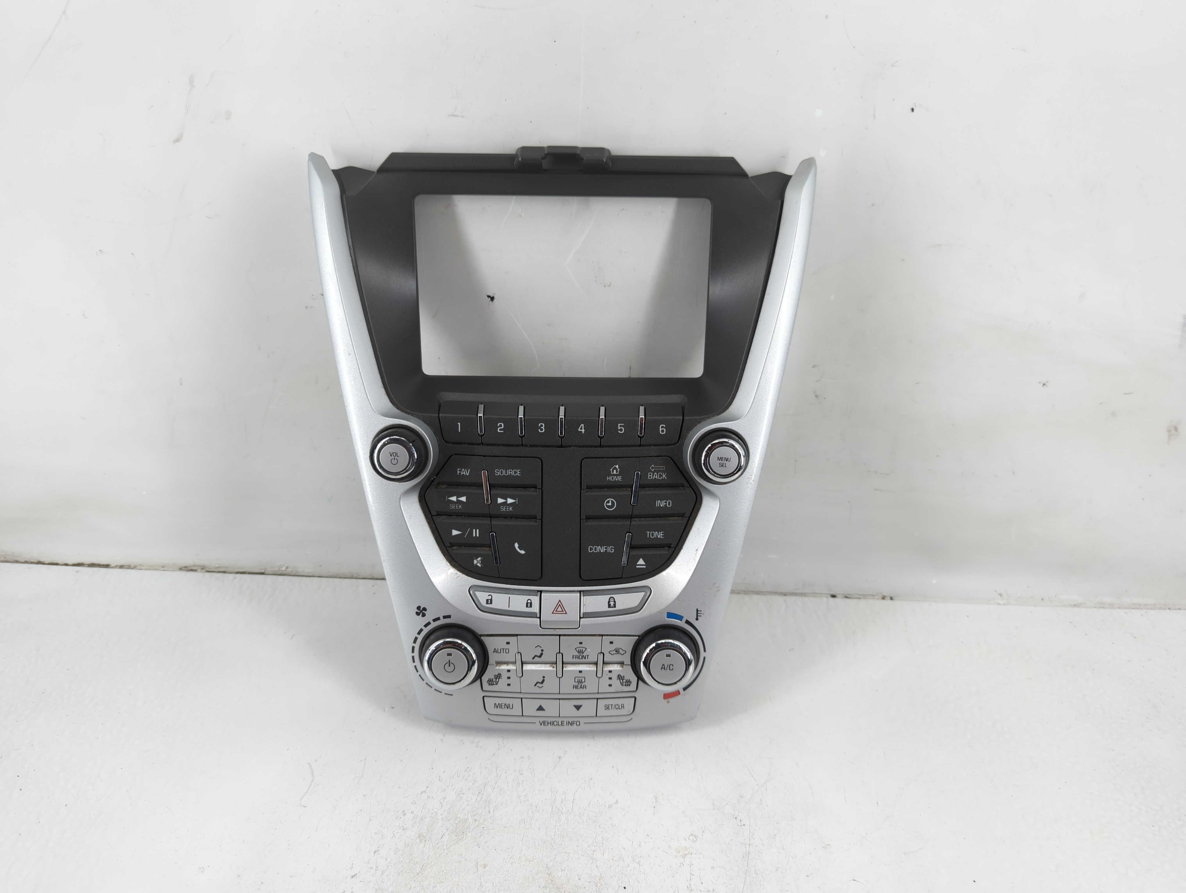 Picture of 2012-2015 Chevrolet Equinox Am Fm Cd Player Radio Receiver 1107355