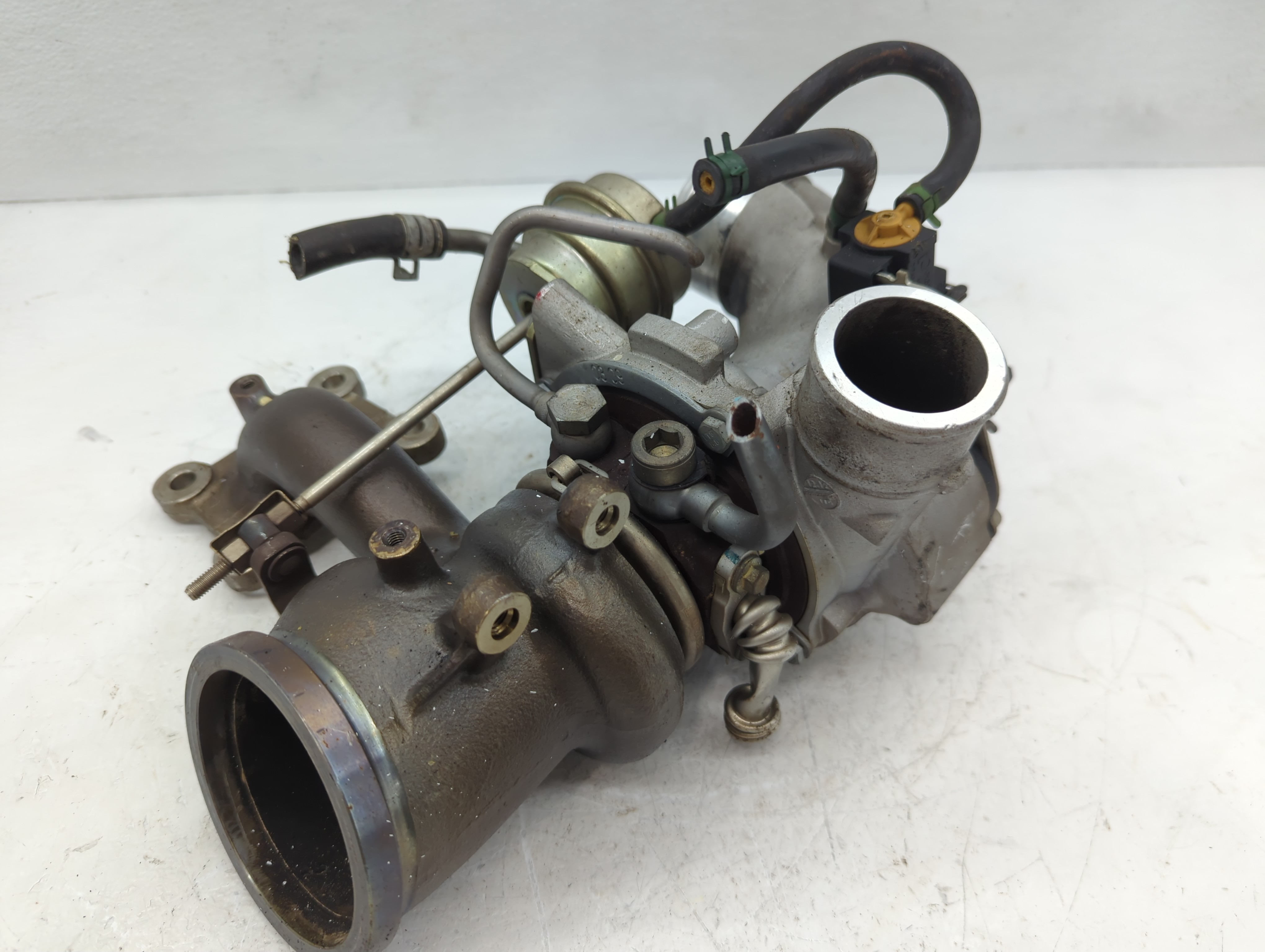 2013 Ford Fusion Turbocharger Turbo Charger Super Charger Supercharger 1107356 - Oemusedautoparts1.com