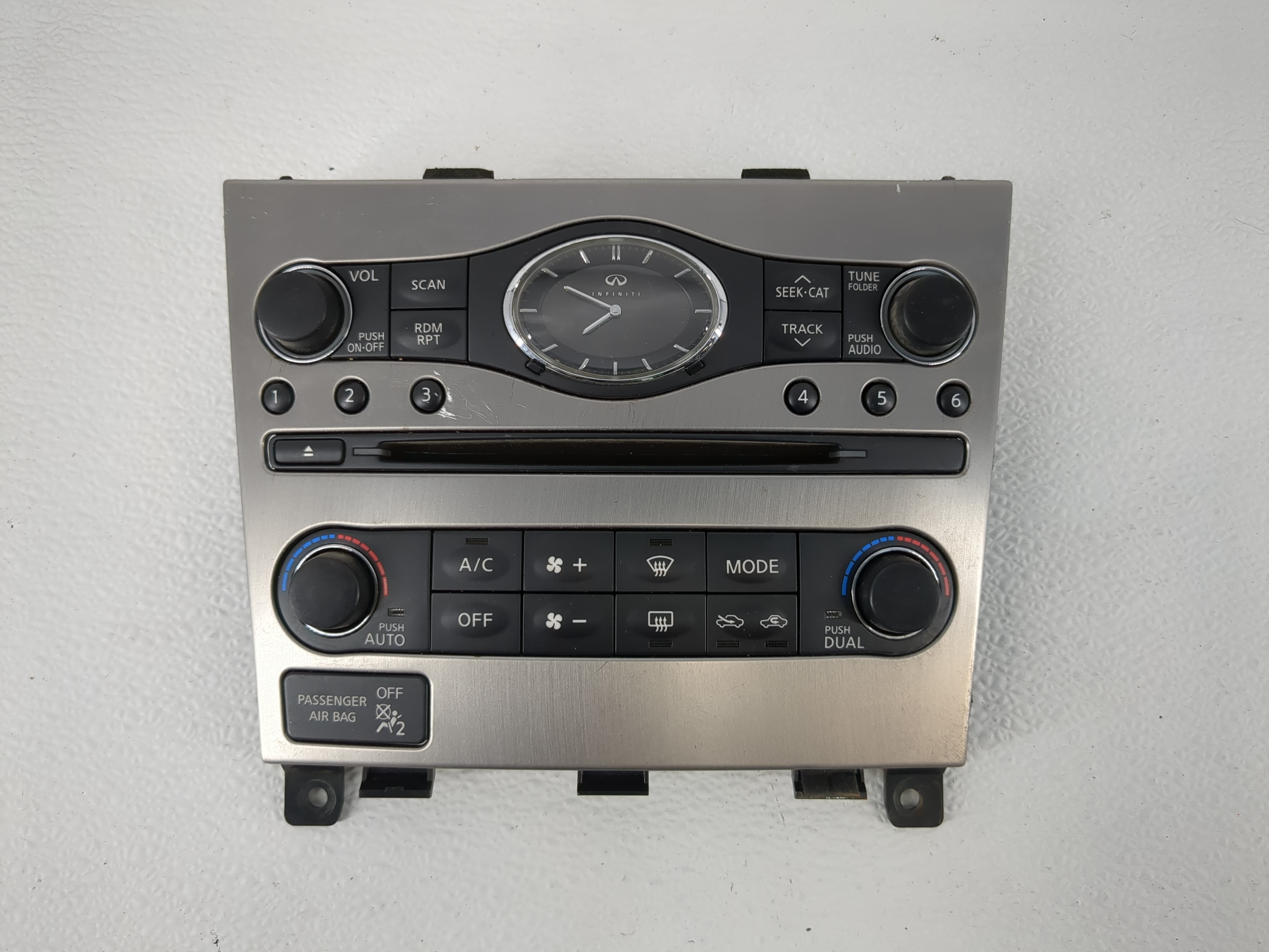 2011-2012 Infiniti G25 Ac Heater Climate Control 25391 1bu8a 1107359 - Oemusedautoparts1.com