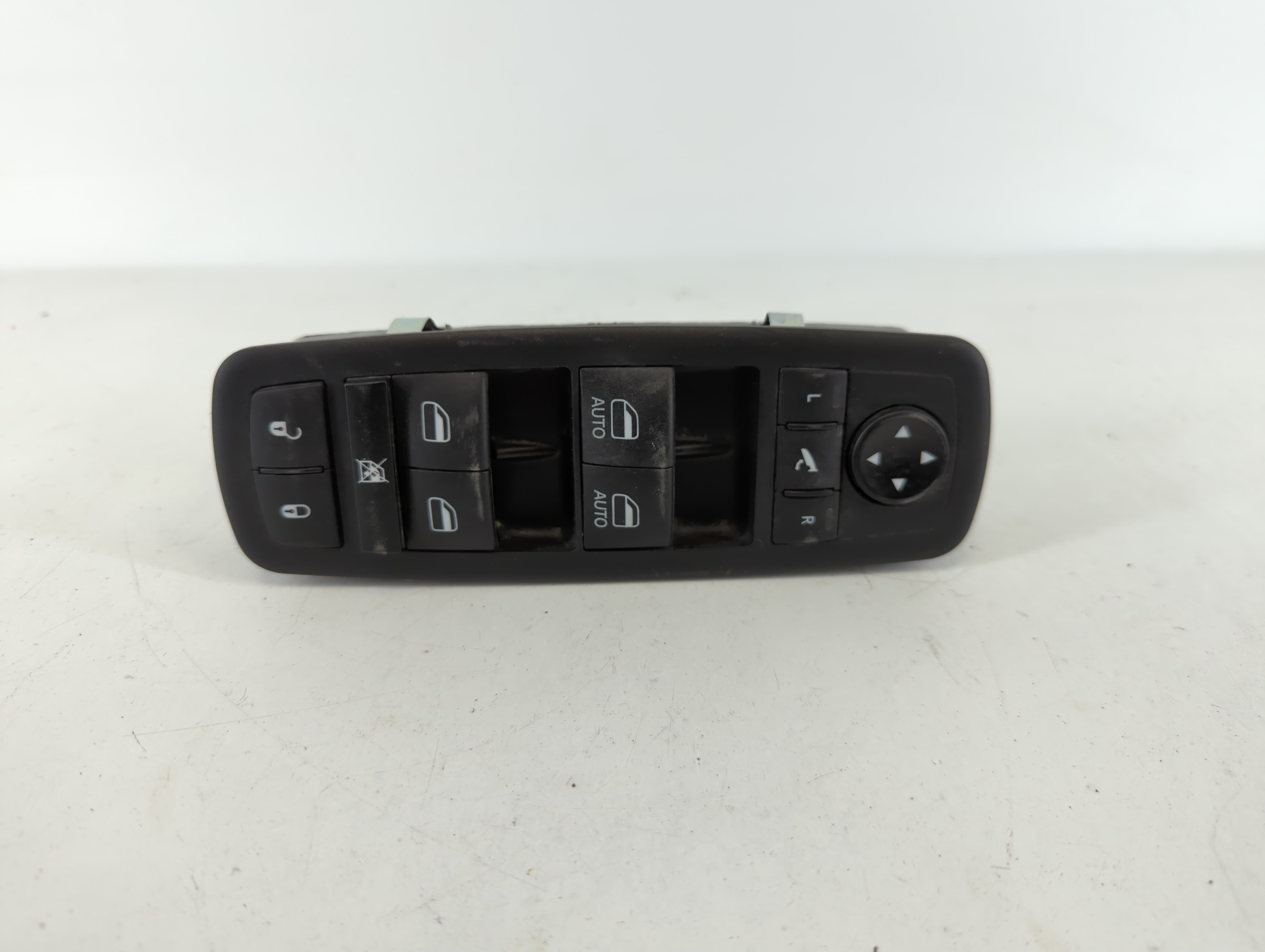 Dodge Ram 1500 Driver Left Door Master Power Window Switch 68262252ac 1107390 - Oemusedautoparts1.com