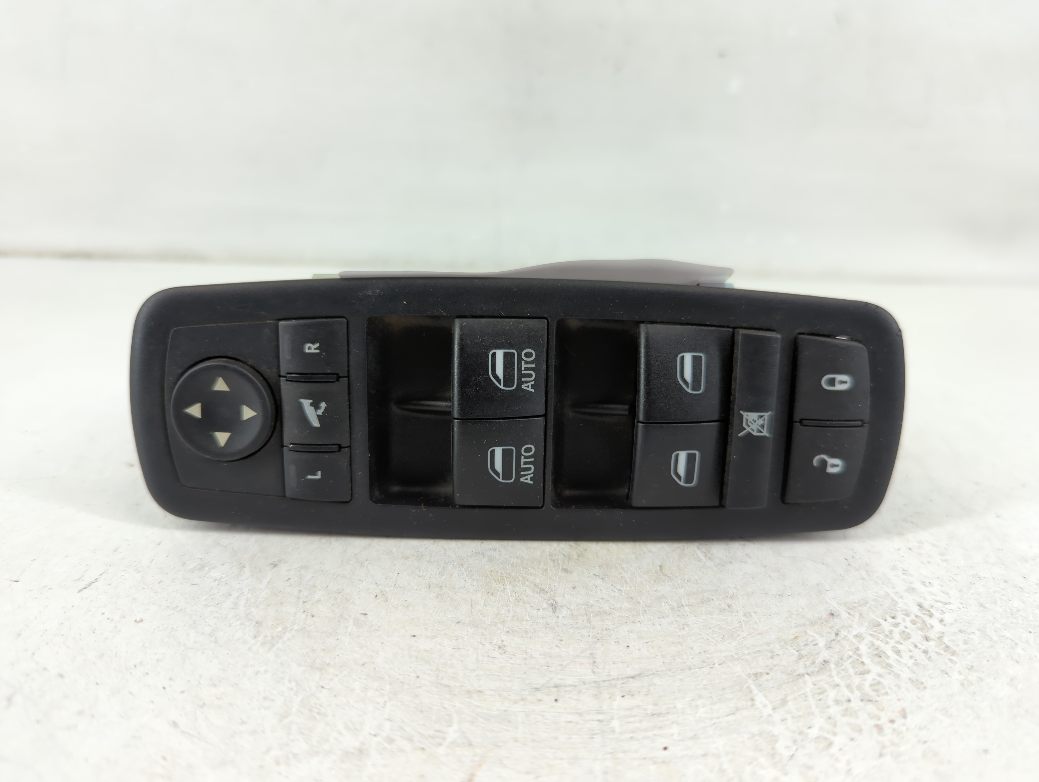 Picture of Dodge Ram 2500 Driver Left Door Master Power Window Switch 56046826ae 1107412