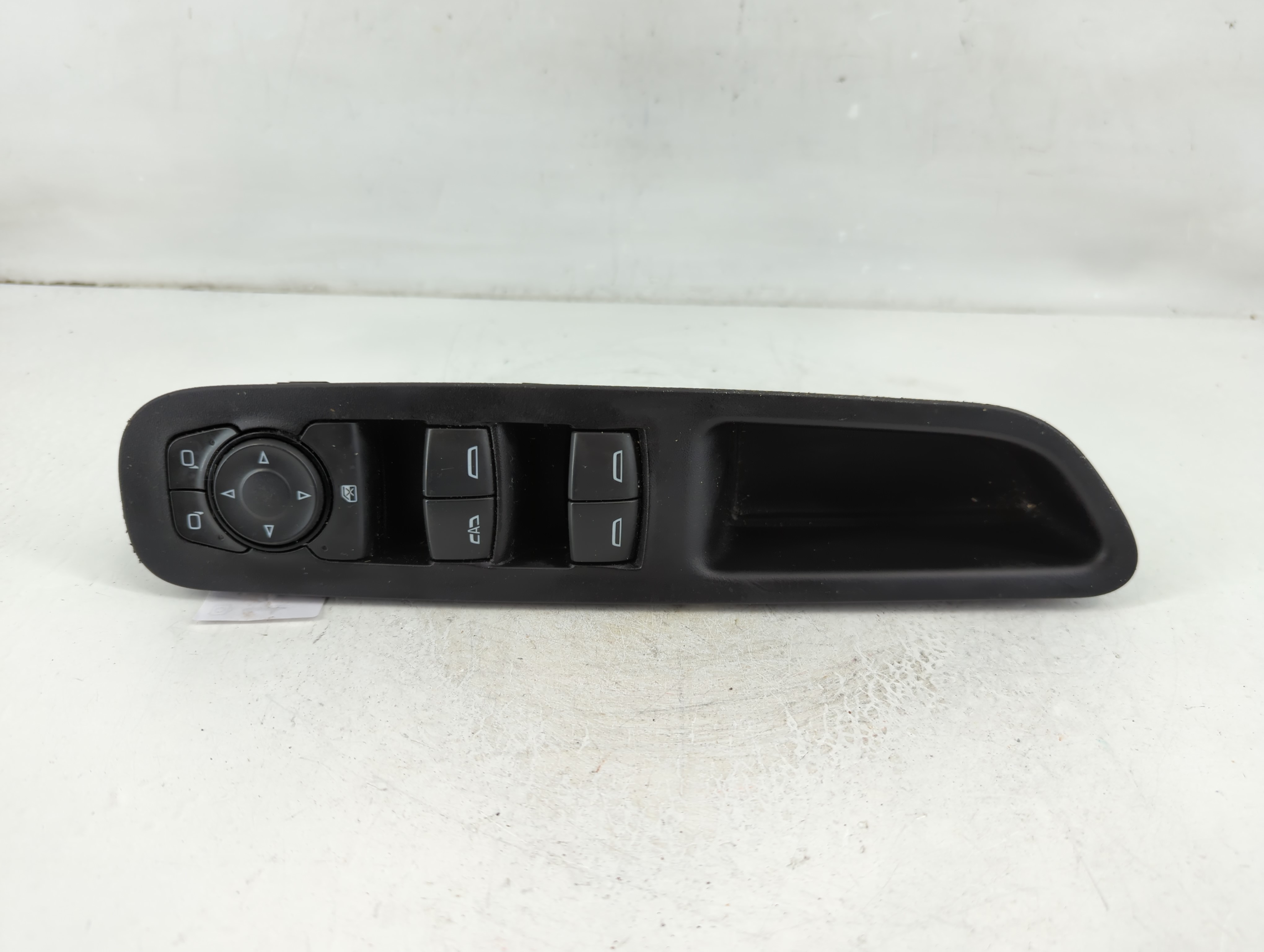 Picture of Gmc Terrain Driver Left Door Master Power Window Switch 84512890 1107429