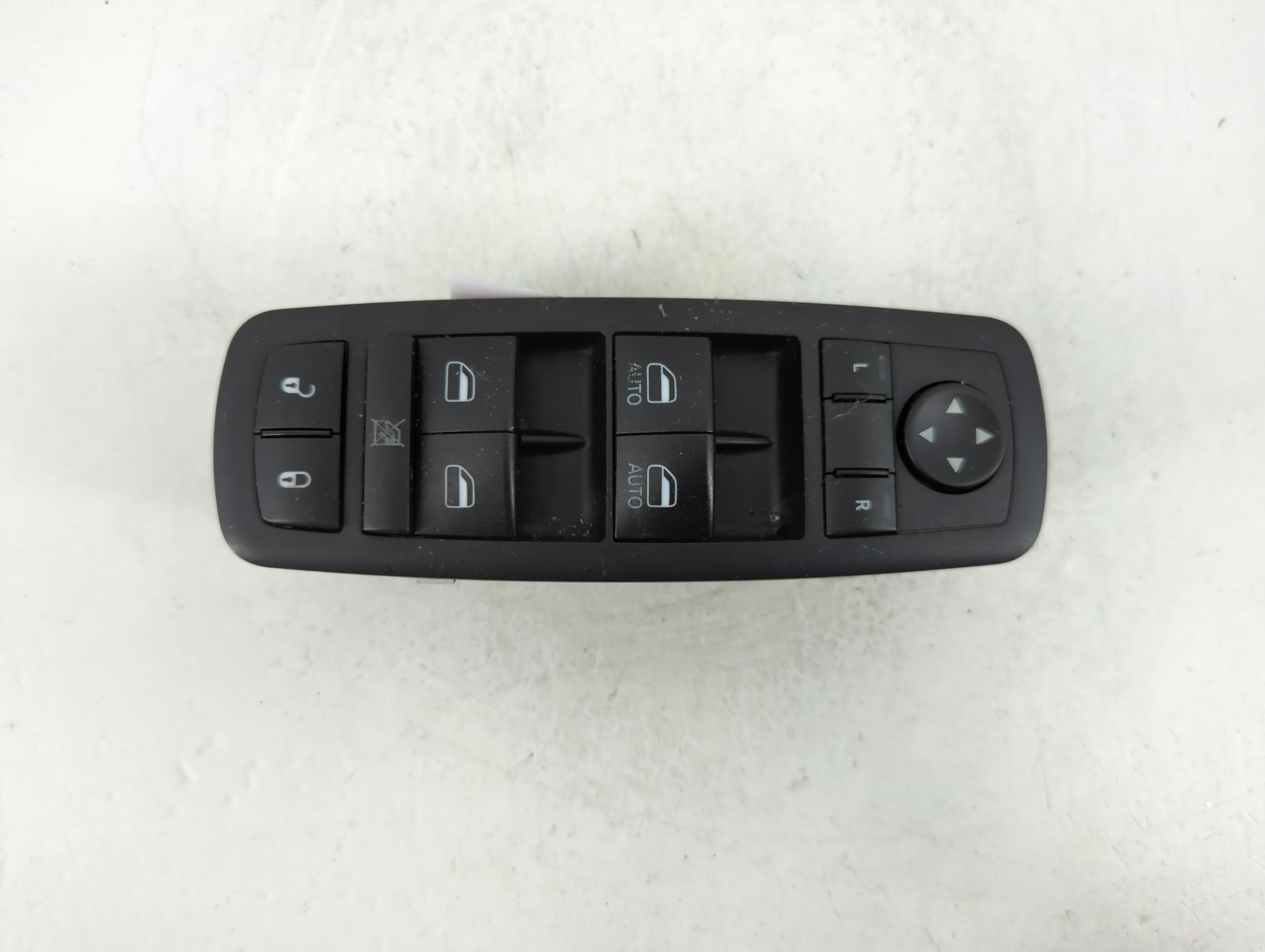 Picture of Dodge Caravan Driver Left Door Master Power Window Switch 68298866aa 1107431