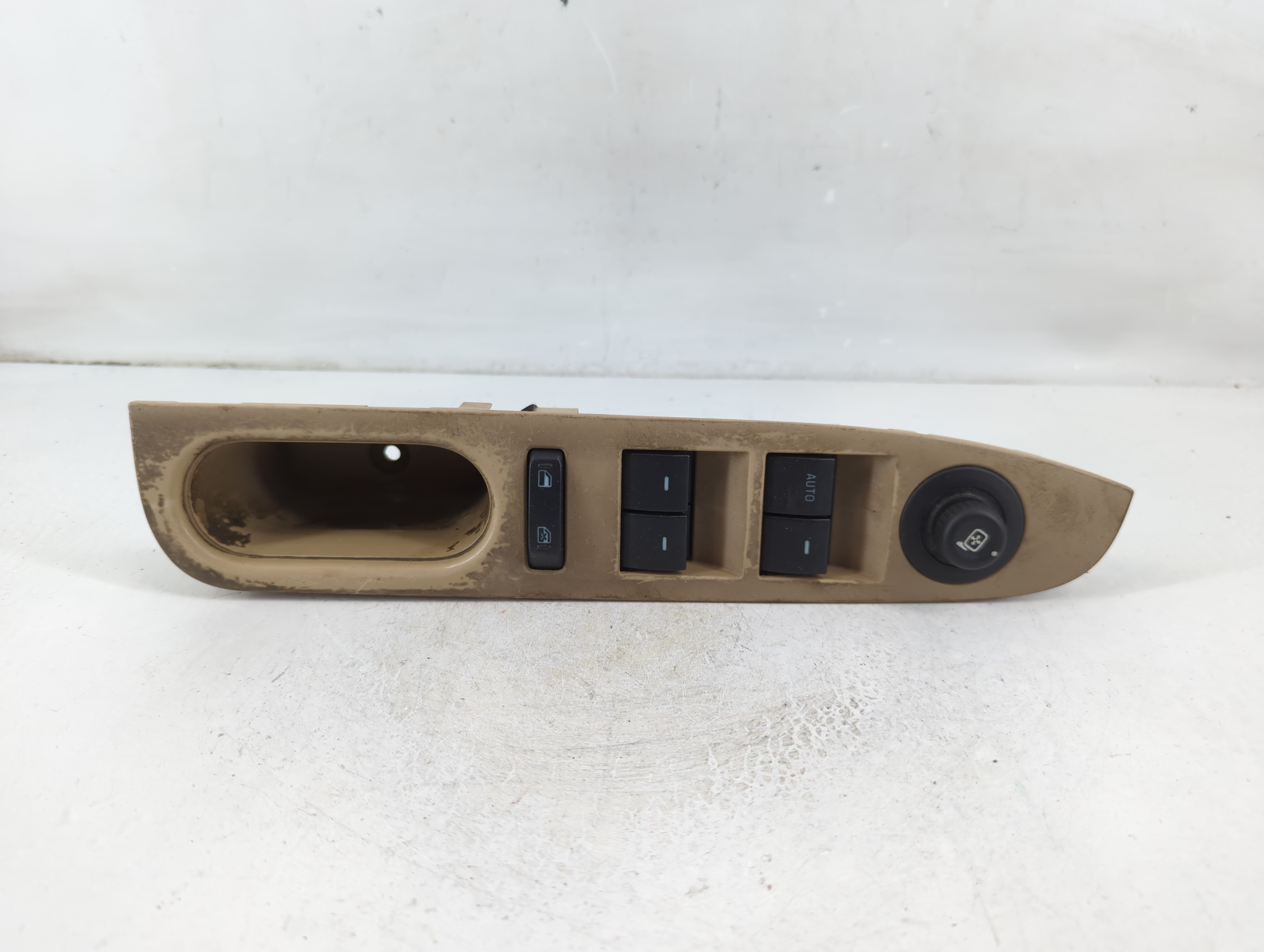 Picture of 2010-2011 Mercury Milan Driver Left Door Master Power Window Switch 1107439