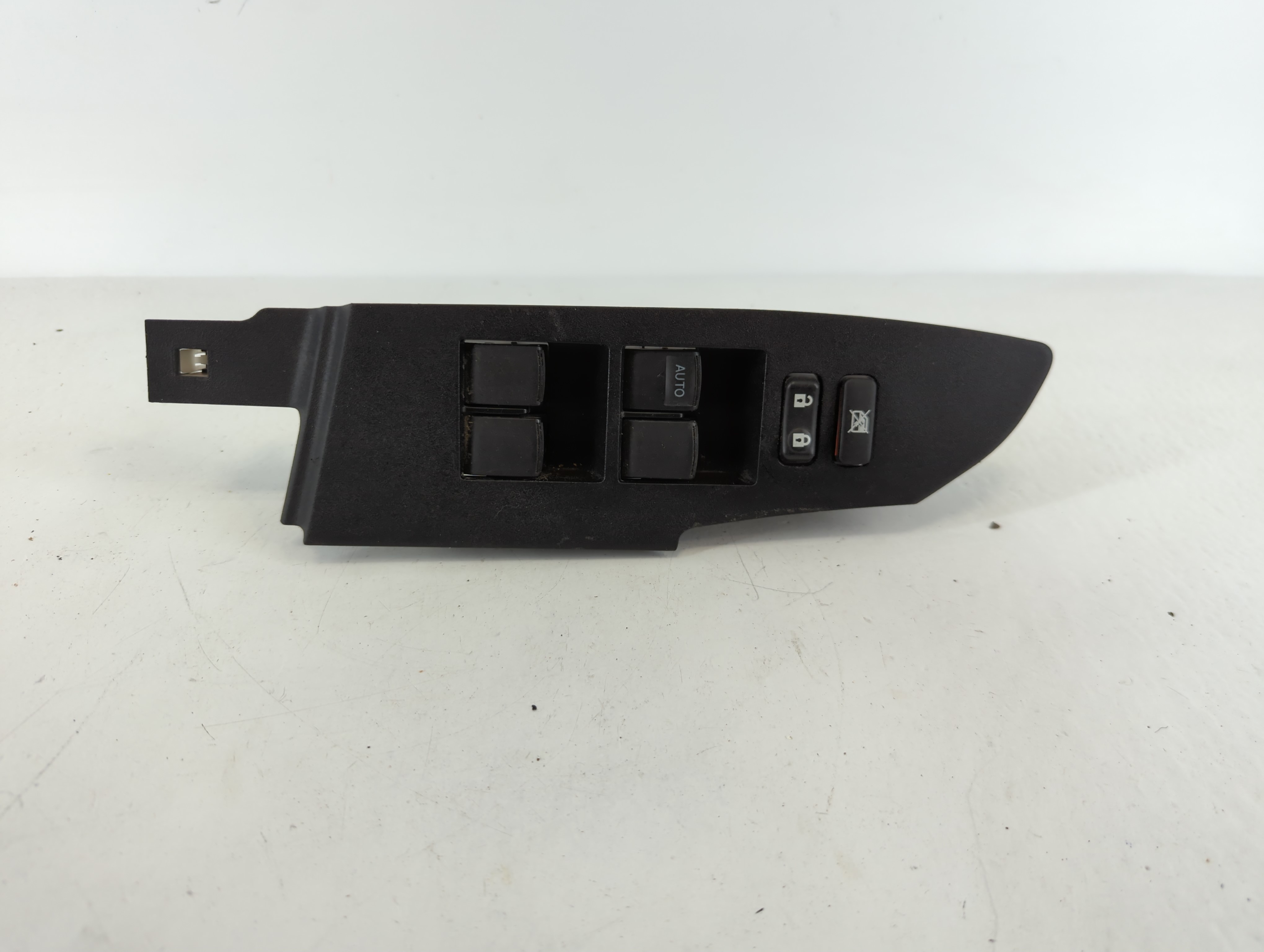 2014-2019 Toyota Corolla Driver Left Door Master Power Window Switch 1107471 - Oemusedautoparts1.com